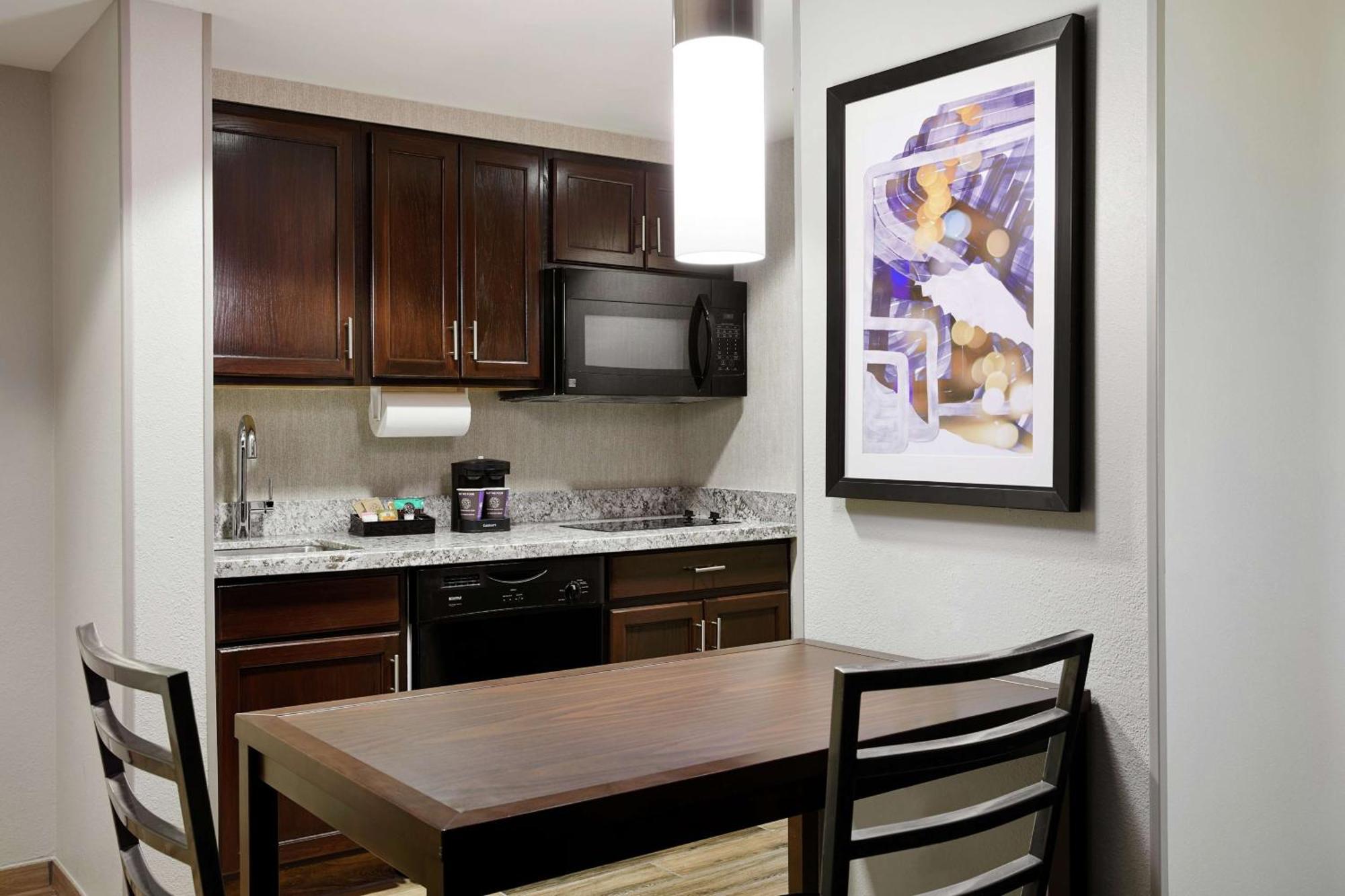 One-Bedroom King Suite Non-Smoking