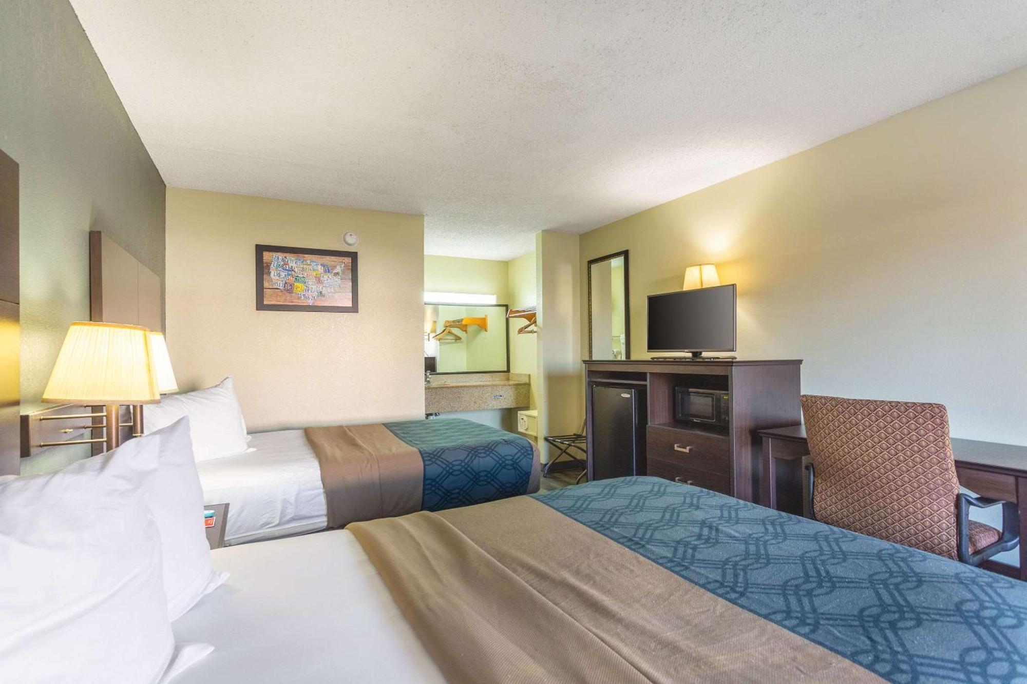 Double Room Two Double Beds Non-Smoking