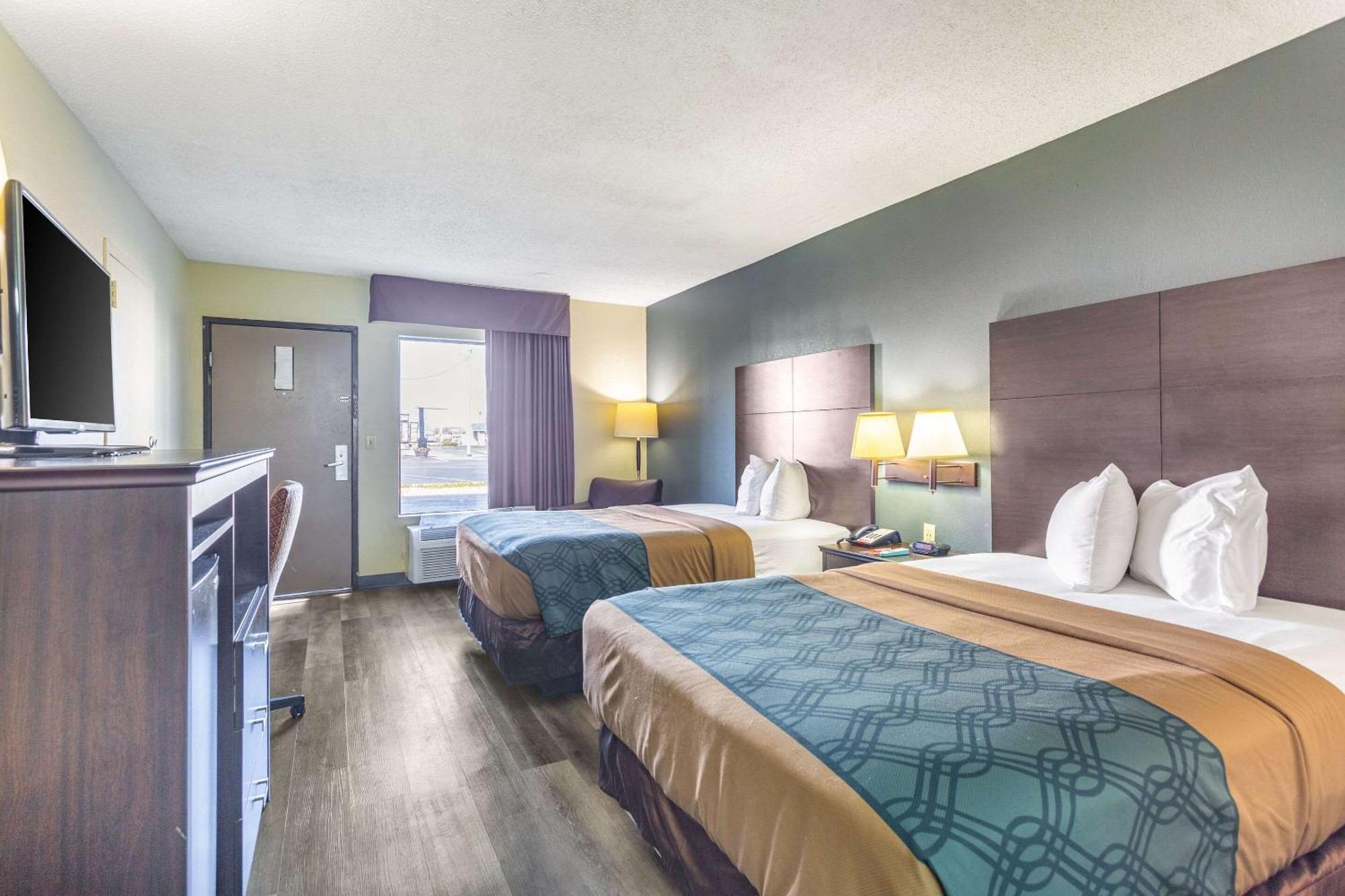 Double Room Two Double Beds Non-Smoking