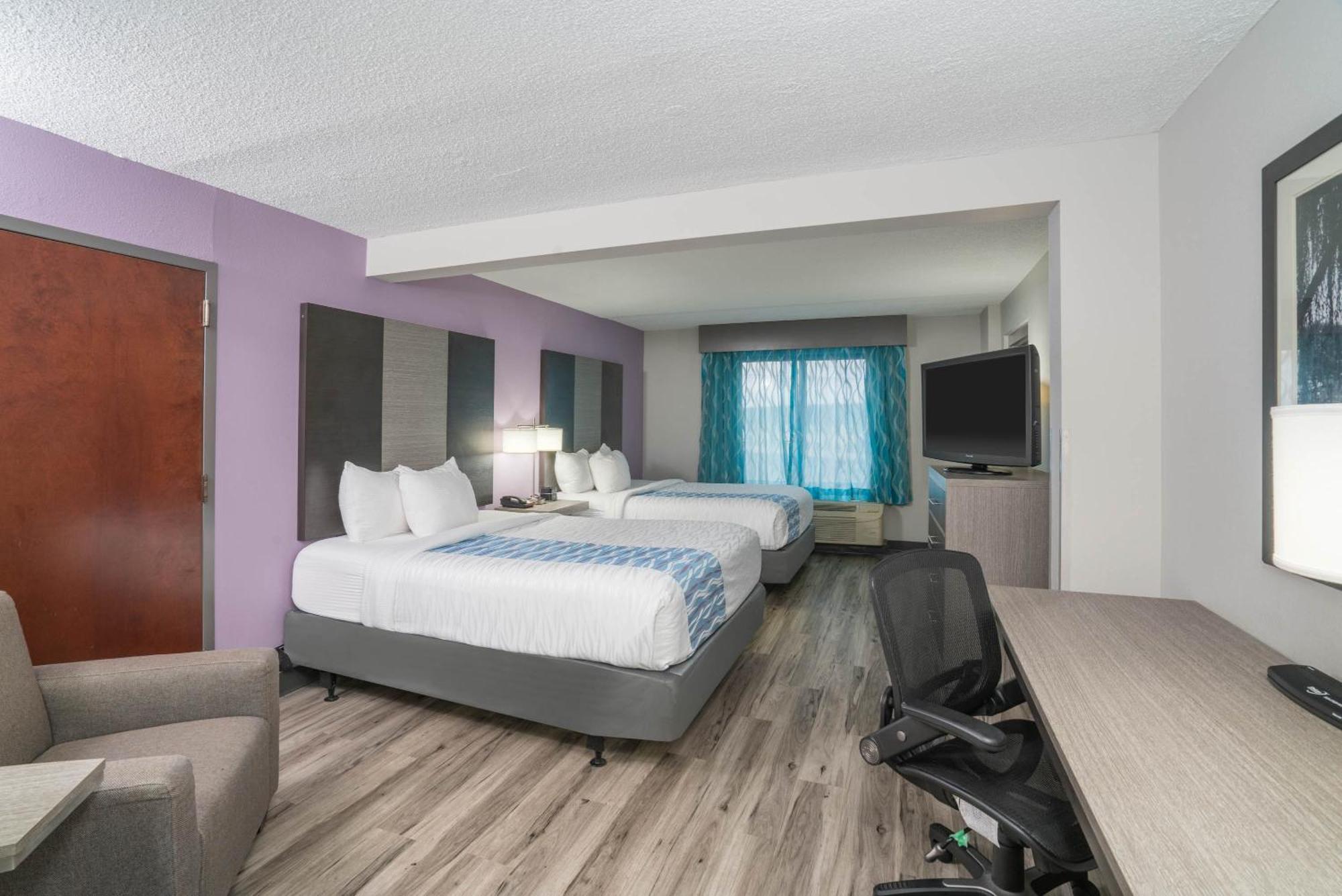 Queen Room Two Queen Beds Mobility Access