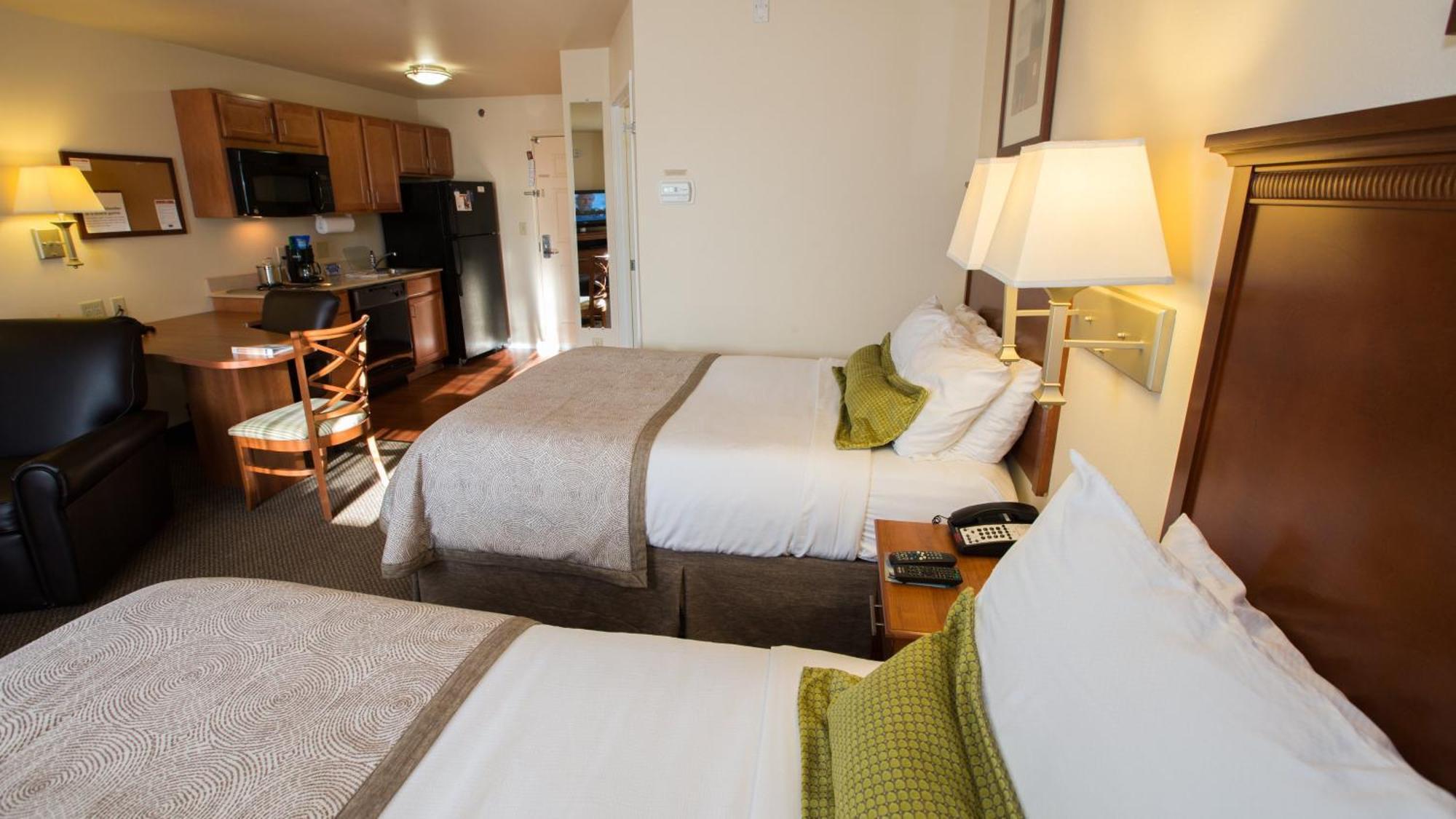 Studio Suite Two Double Beds