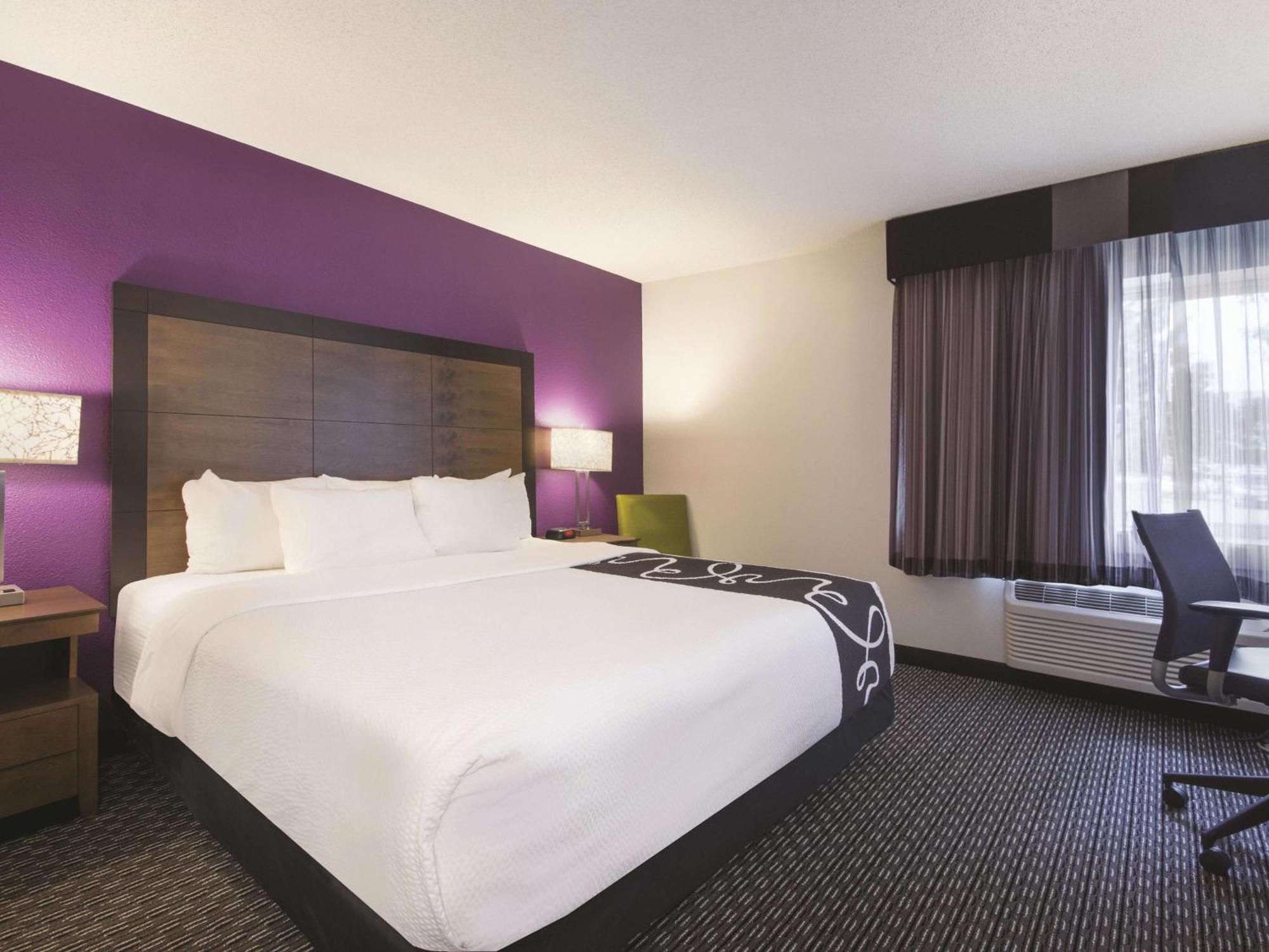 King Room - Mobility Access/Non-Smoking