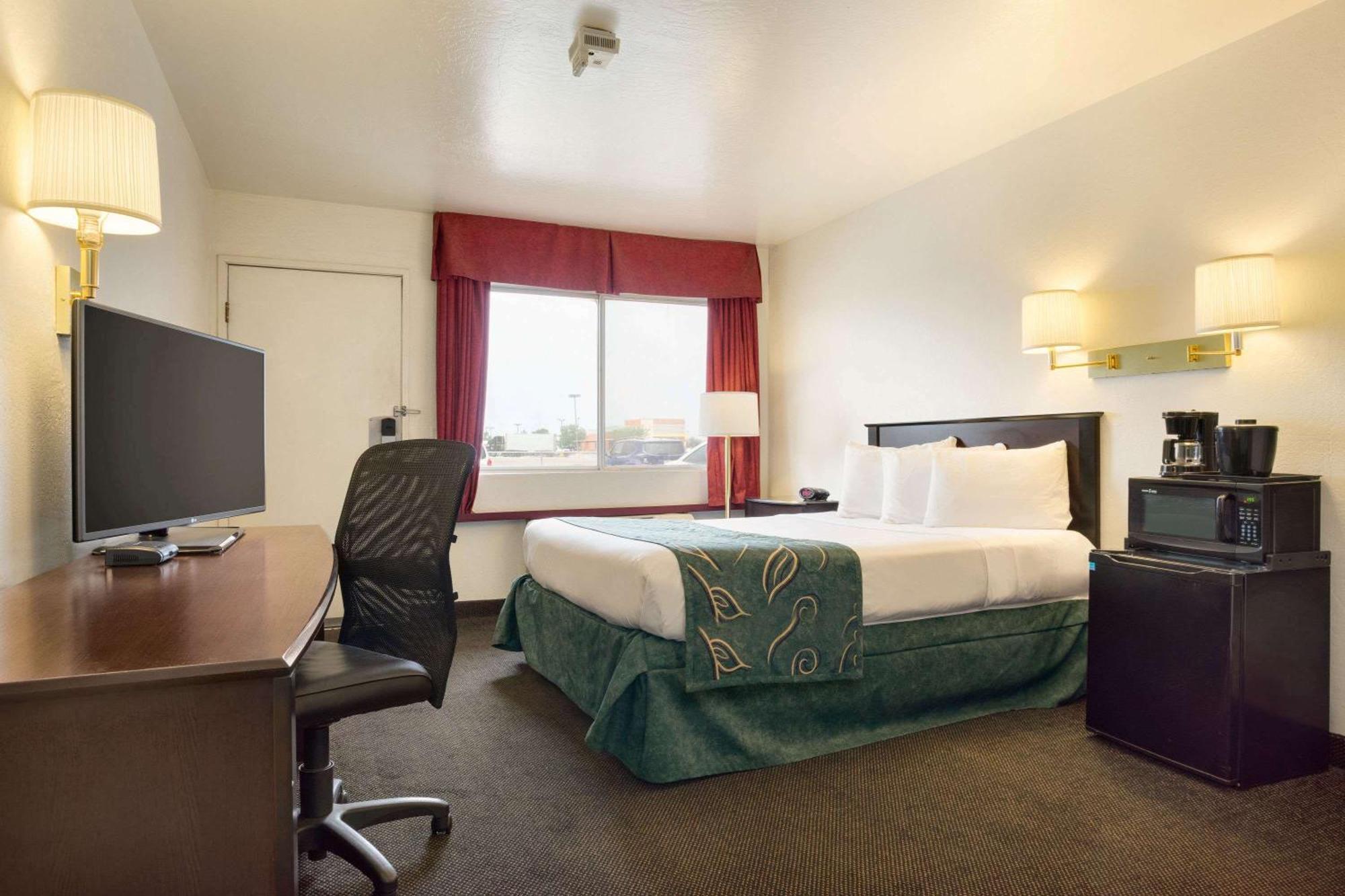 Double Room Mobility Access or Non-Smoking