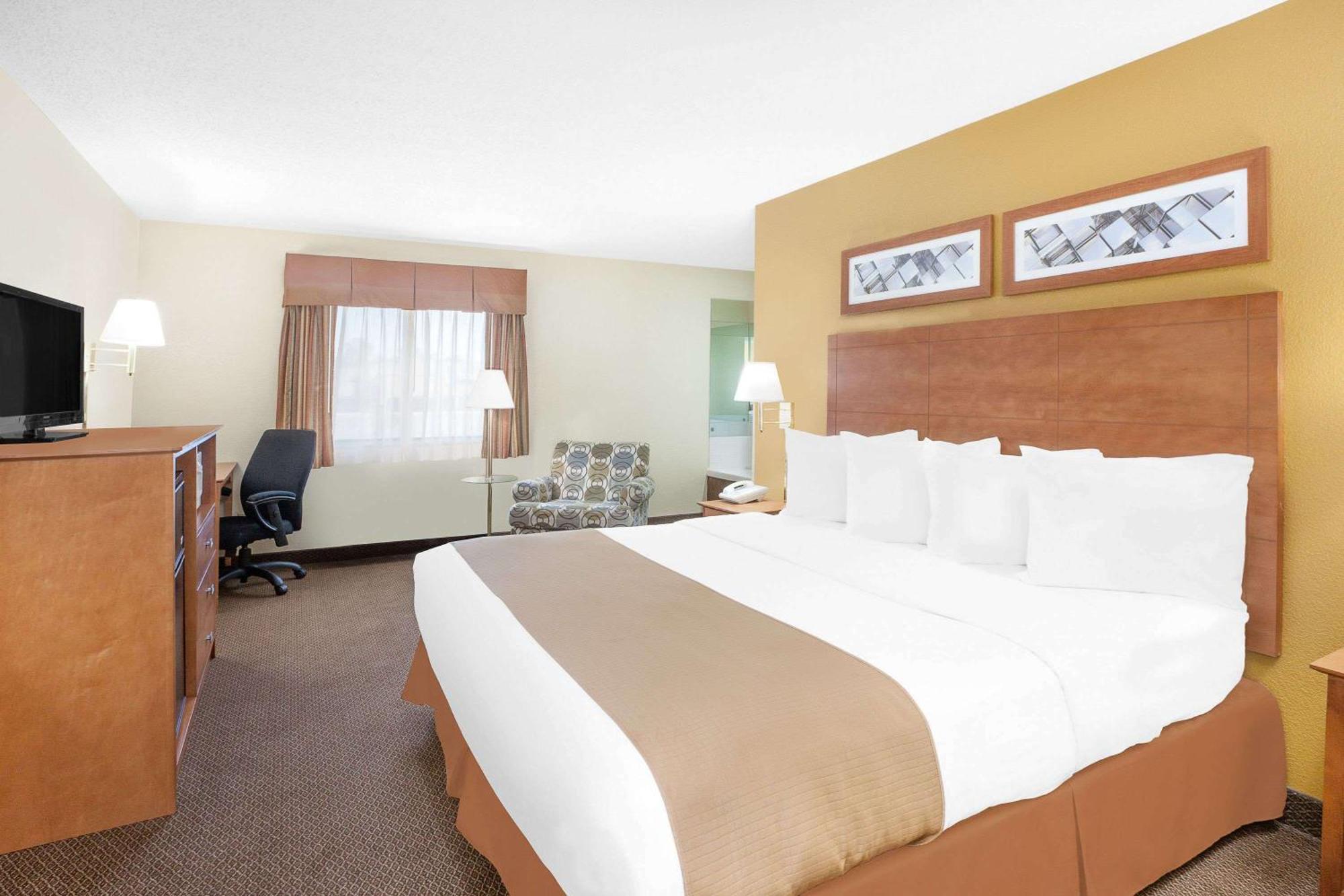 Deluxe Double Room Two Double Beds Non-Smoking