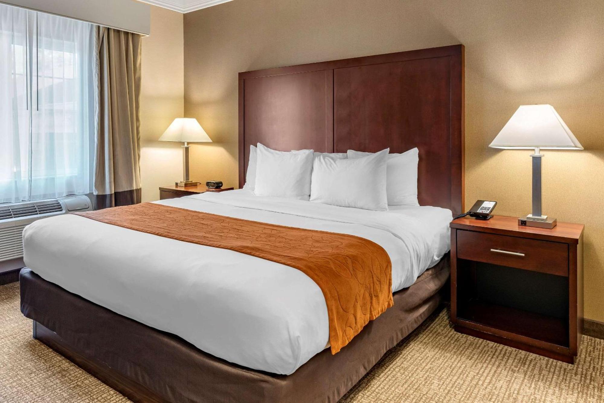 Executive Spa Suite - Non-Smoking