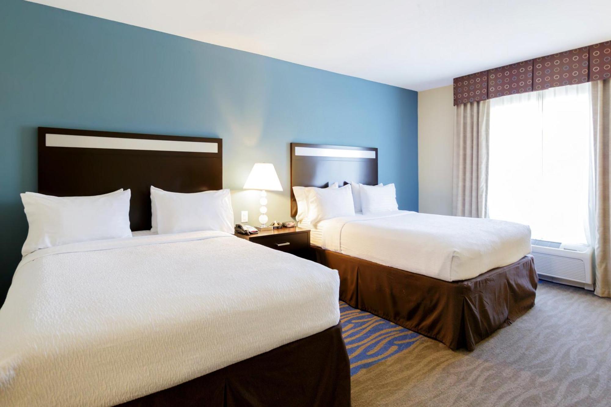Standard Queen Room with Two Queen Beds