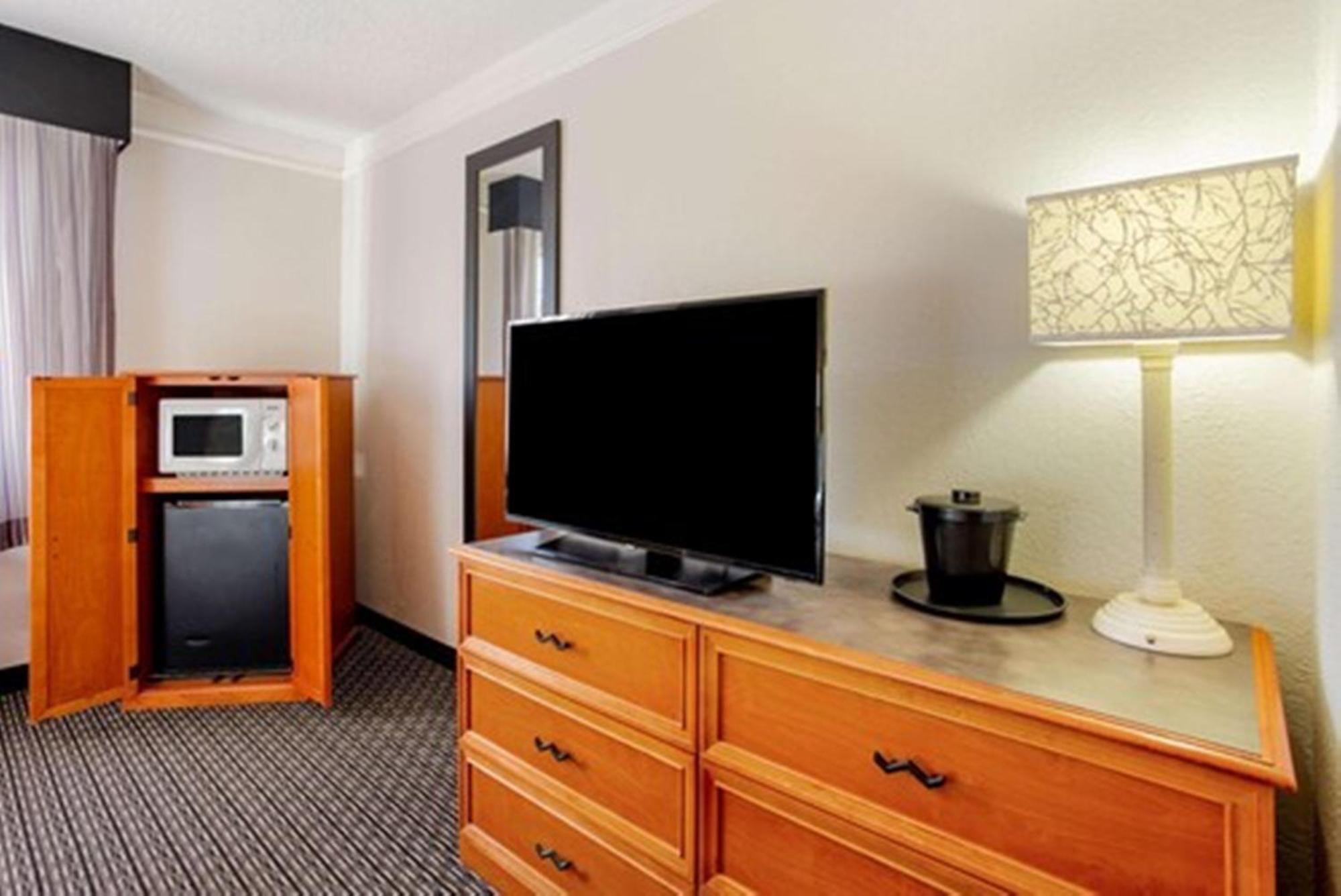 Standard Room Two Double Beds