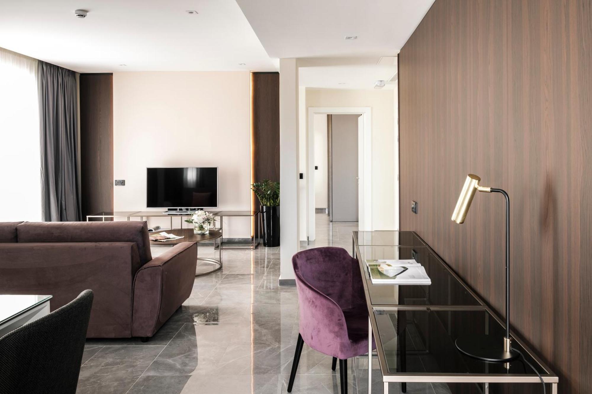 Penthouse Suite