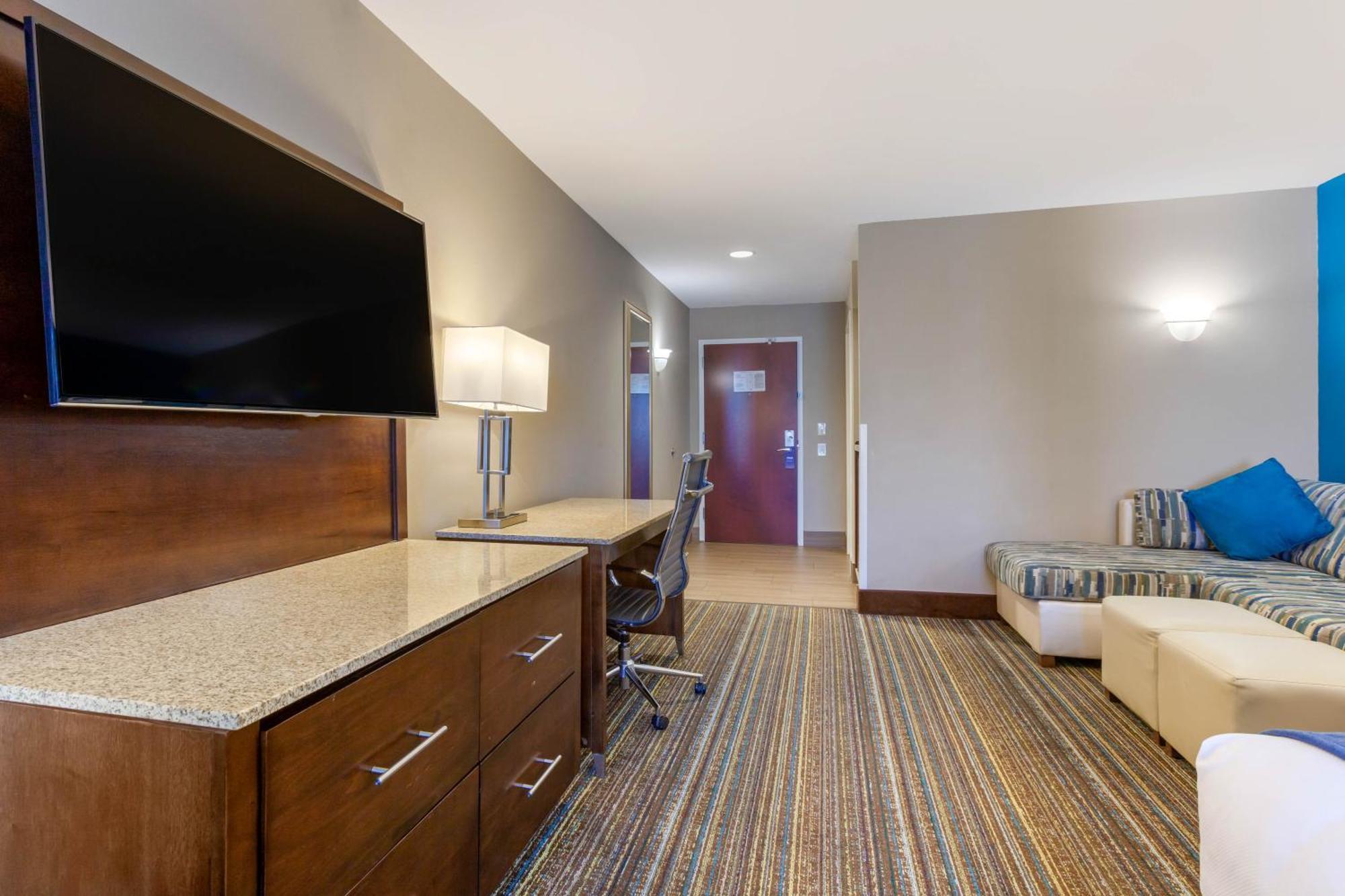 King Suite Sofabed Non-Smoking
