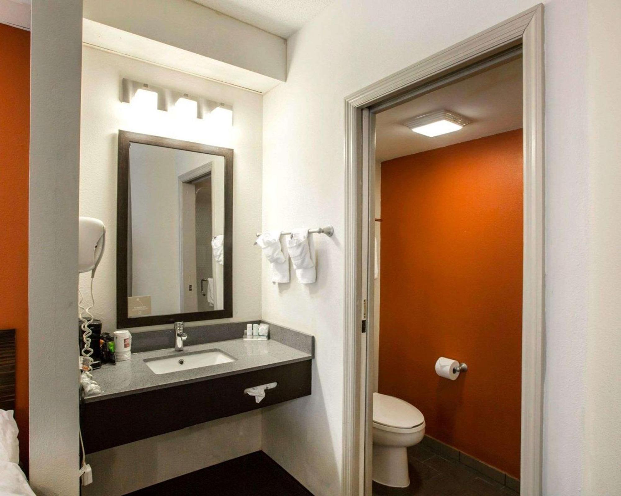 Double Room Two Double Beds Non-Smoking,1282978945:JPEG