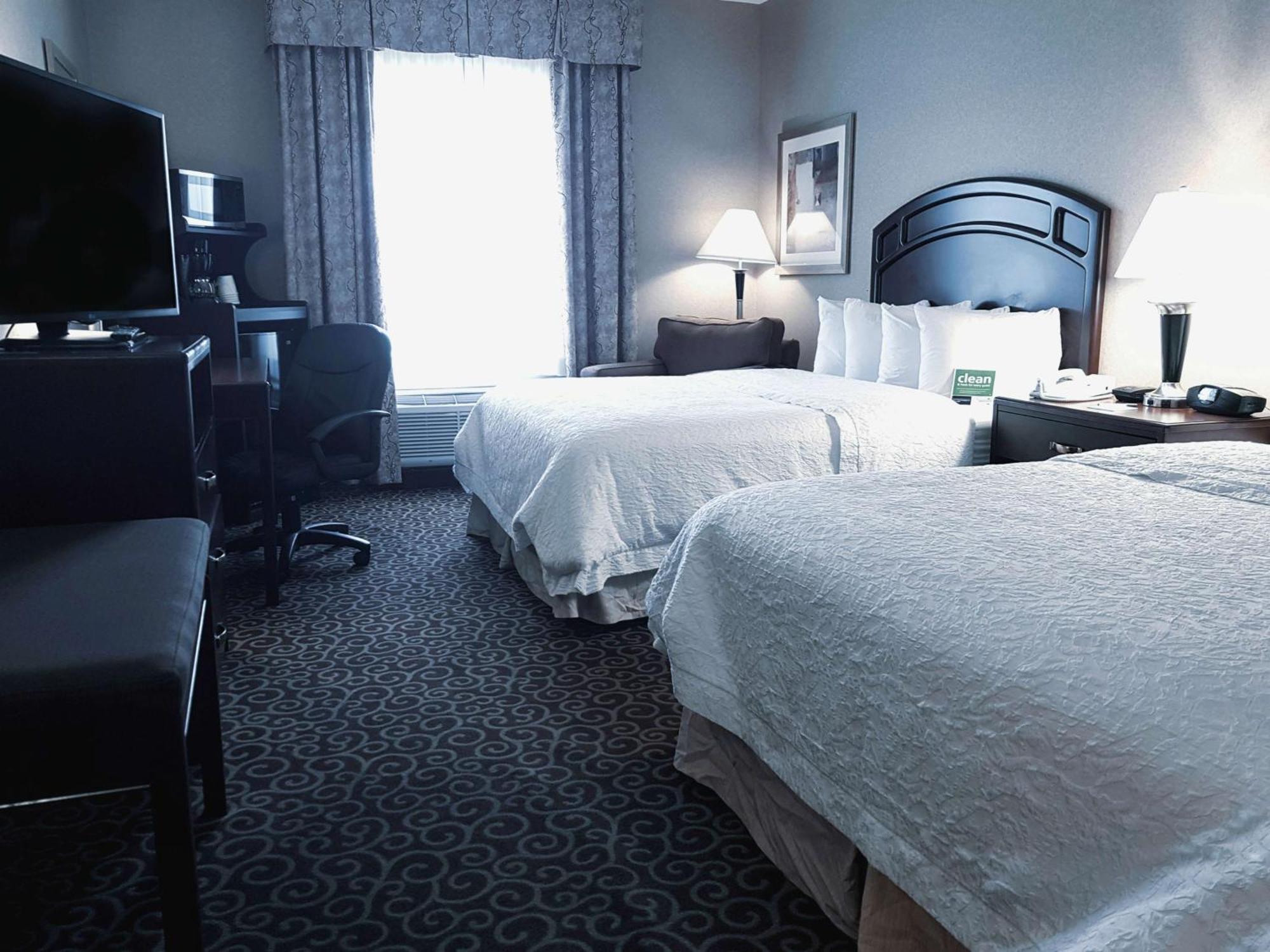 Room Two Queen Beds Non-Smoking
