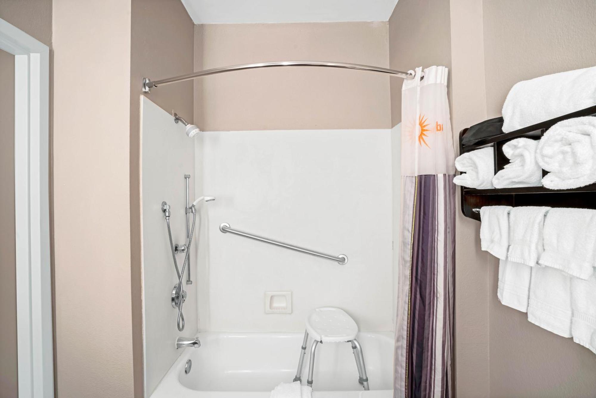Queen Room Two Queen Beds Disability Access