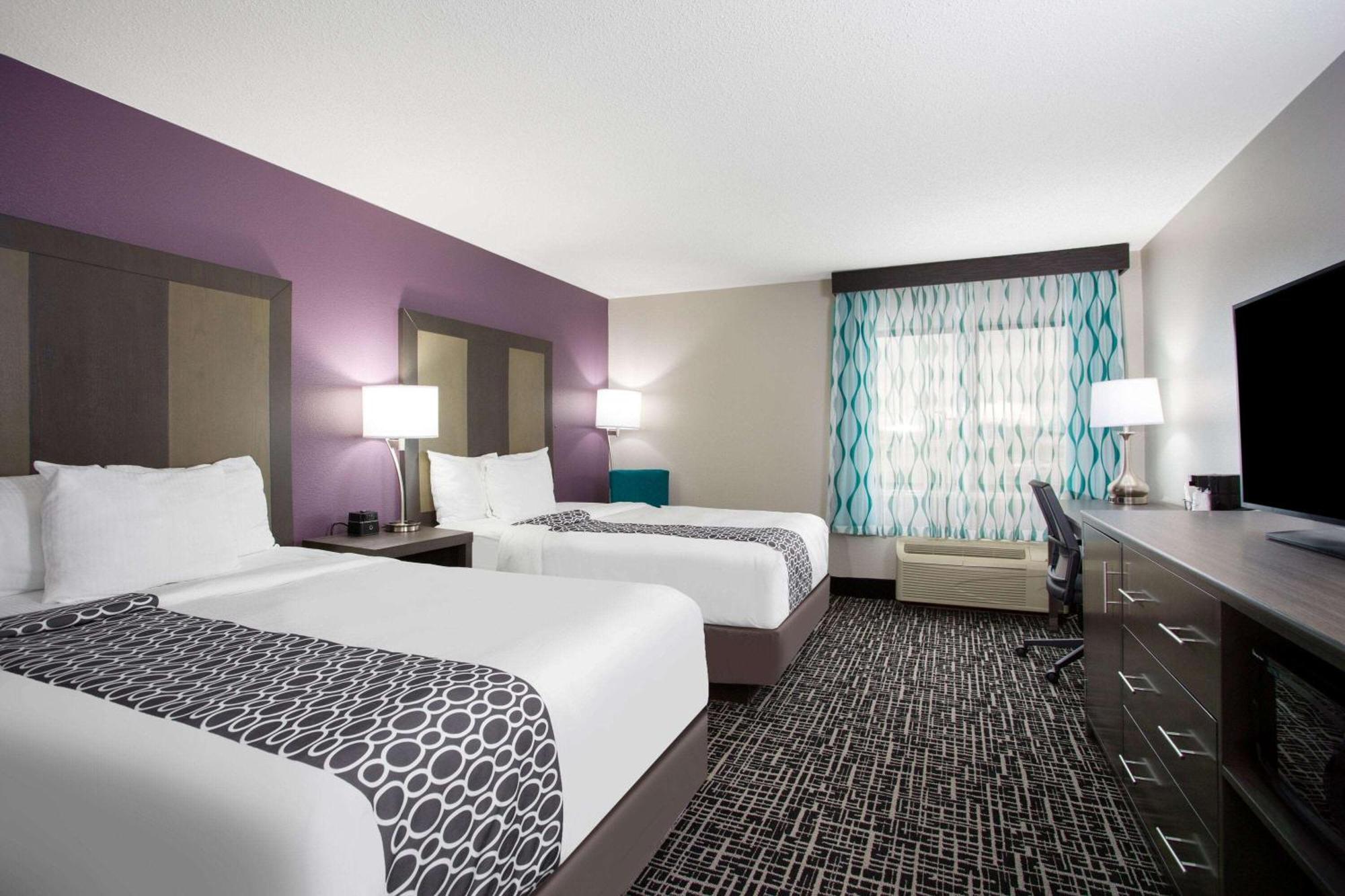 Deluxe Double Room with Two Double Beds