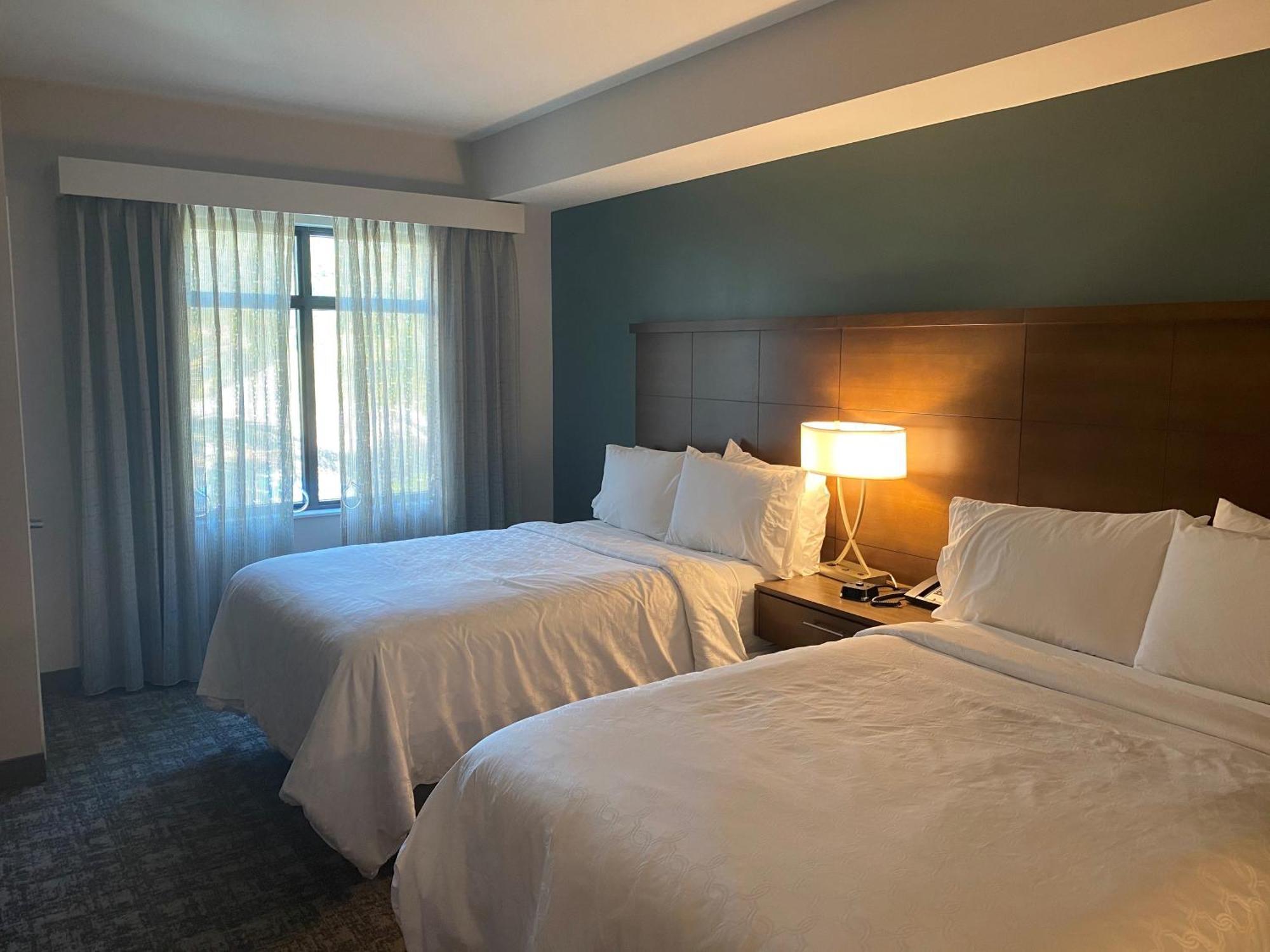 Two-Bedroom Suite - Non-Smoking