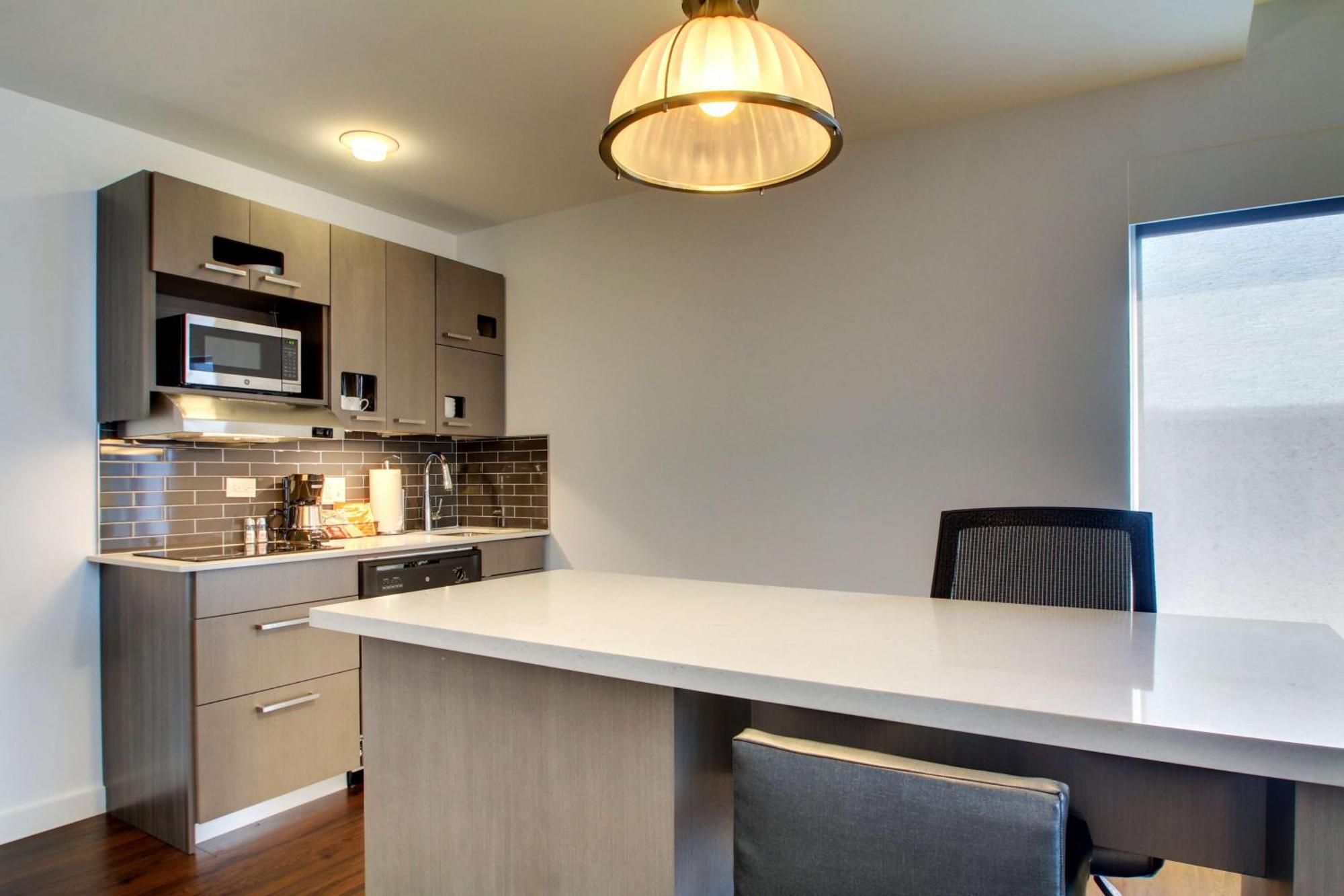 King Studio Suite Kitchen Sofa Bed,1284421165:JPEG