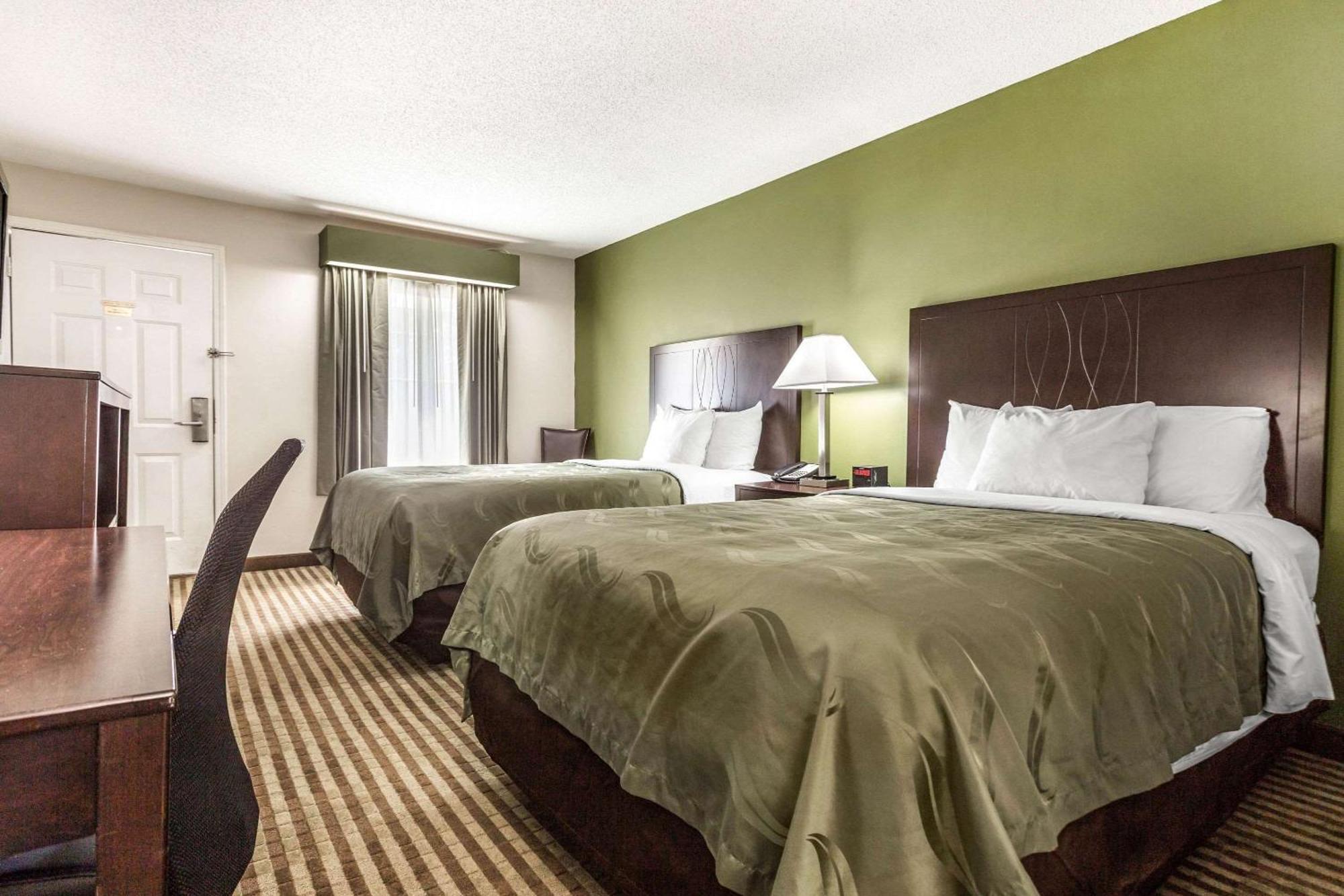 Double Room Two Double Beds Smoking