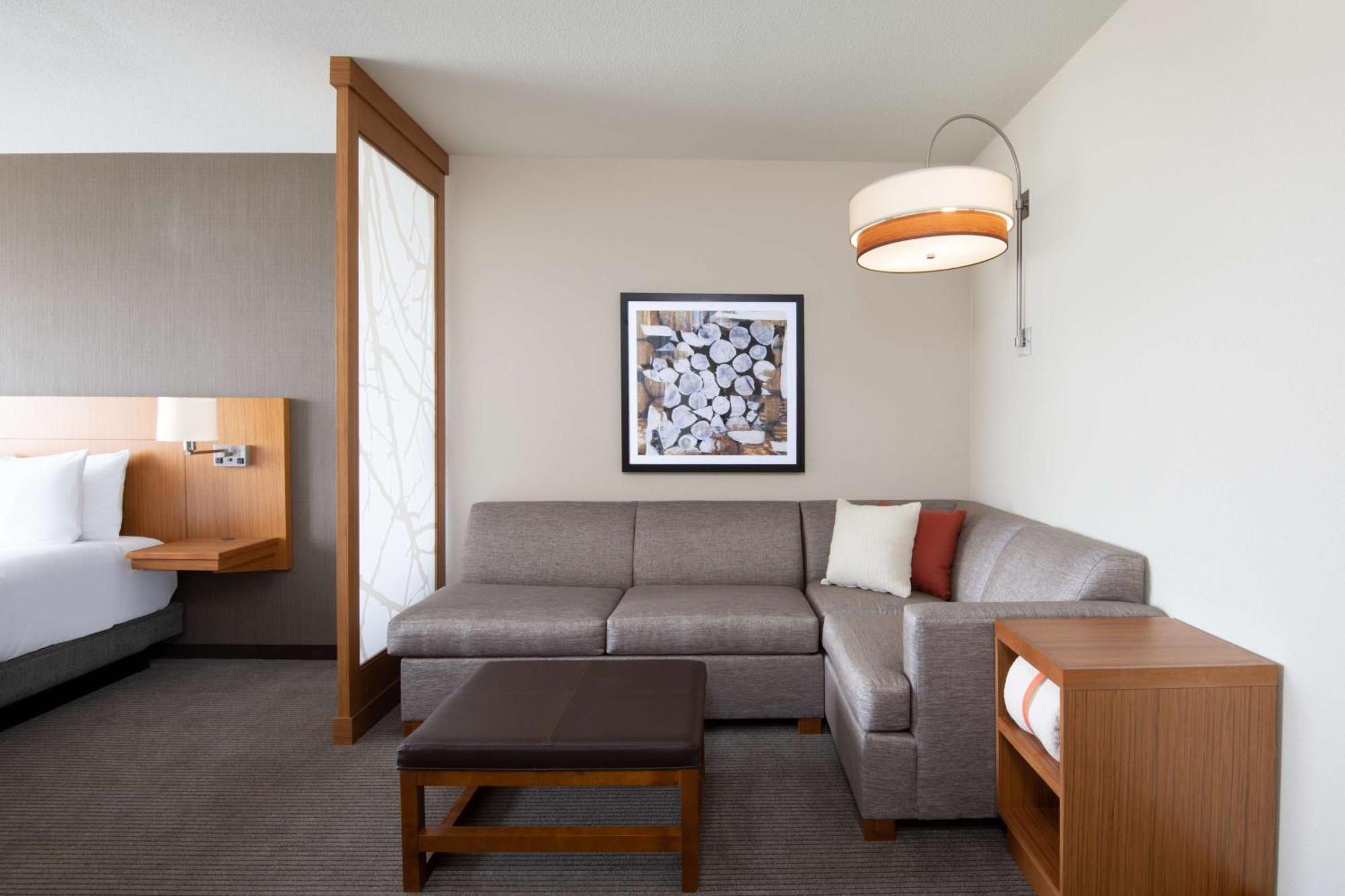 King Room with Sofa Bed - High Floor
