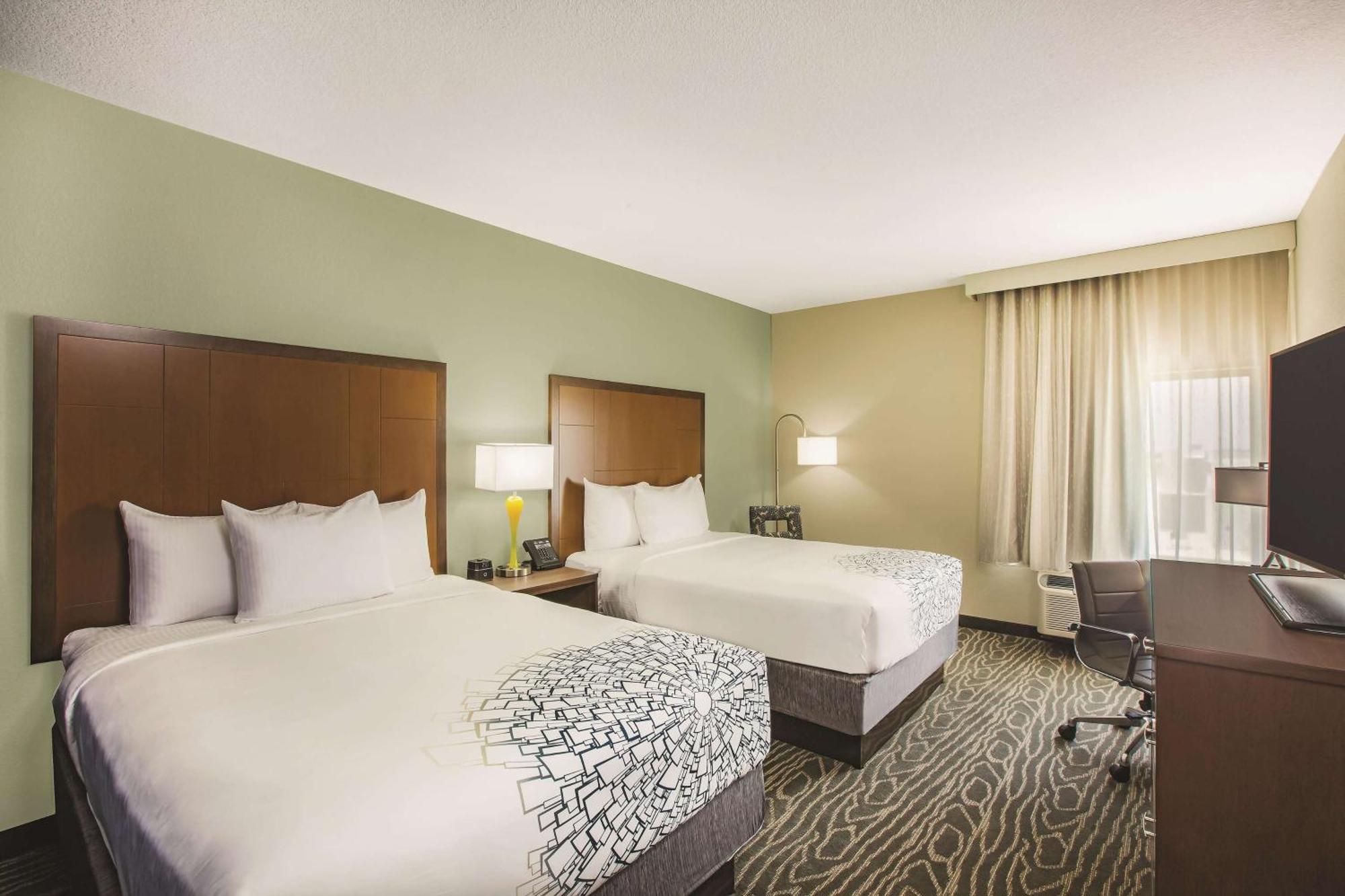 Queen Room with Two Queen Beds and Mobility/Hearing Access - Non-Smoking