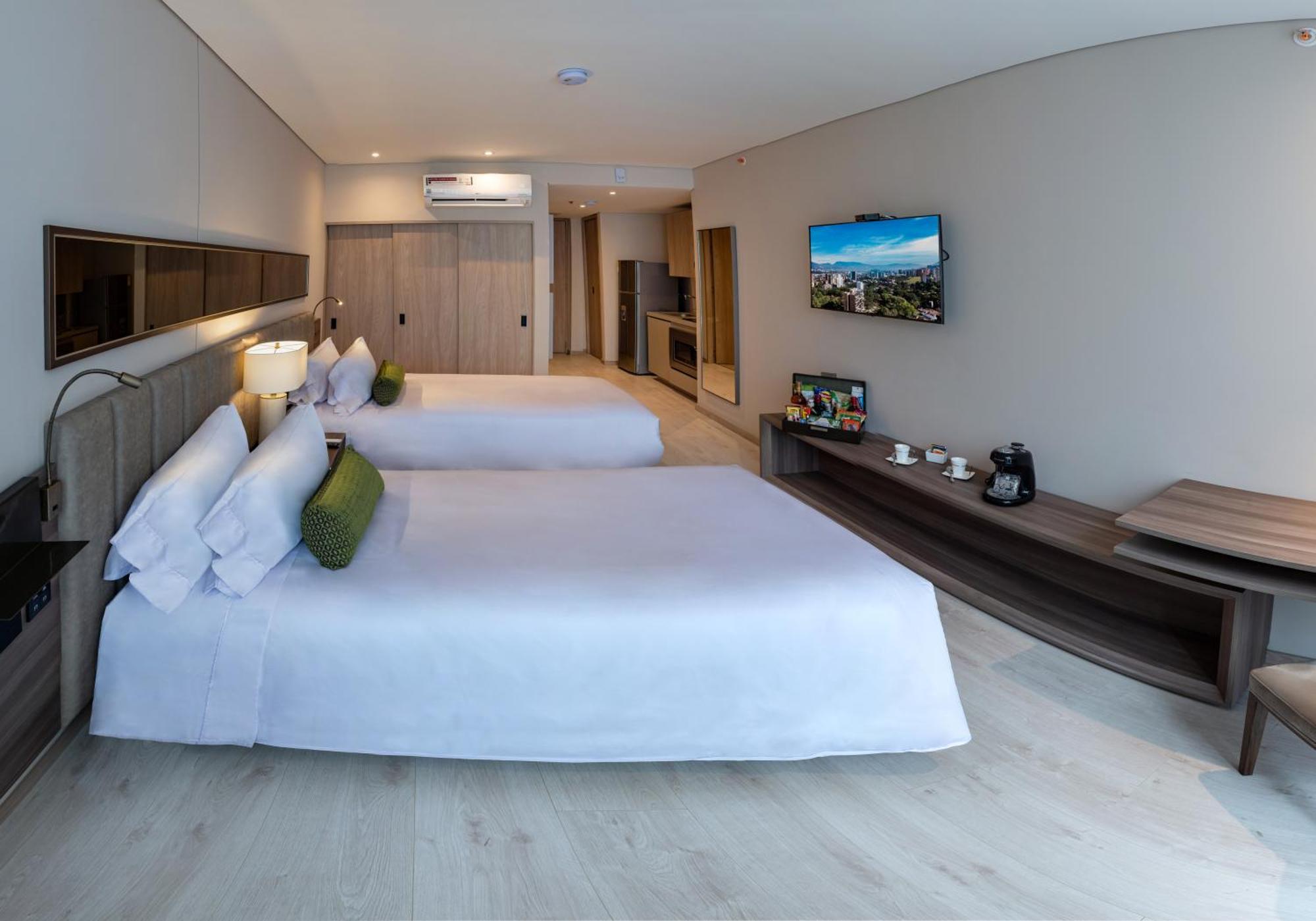 Studio Two Double Beds Kitchenette
