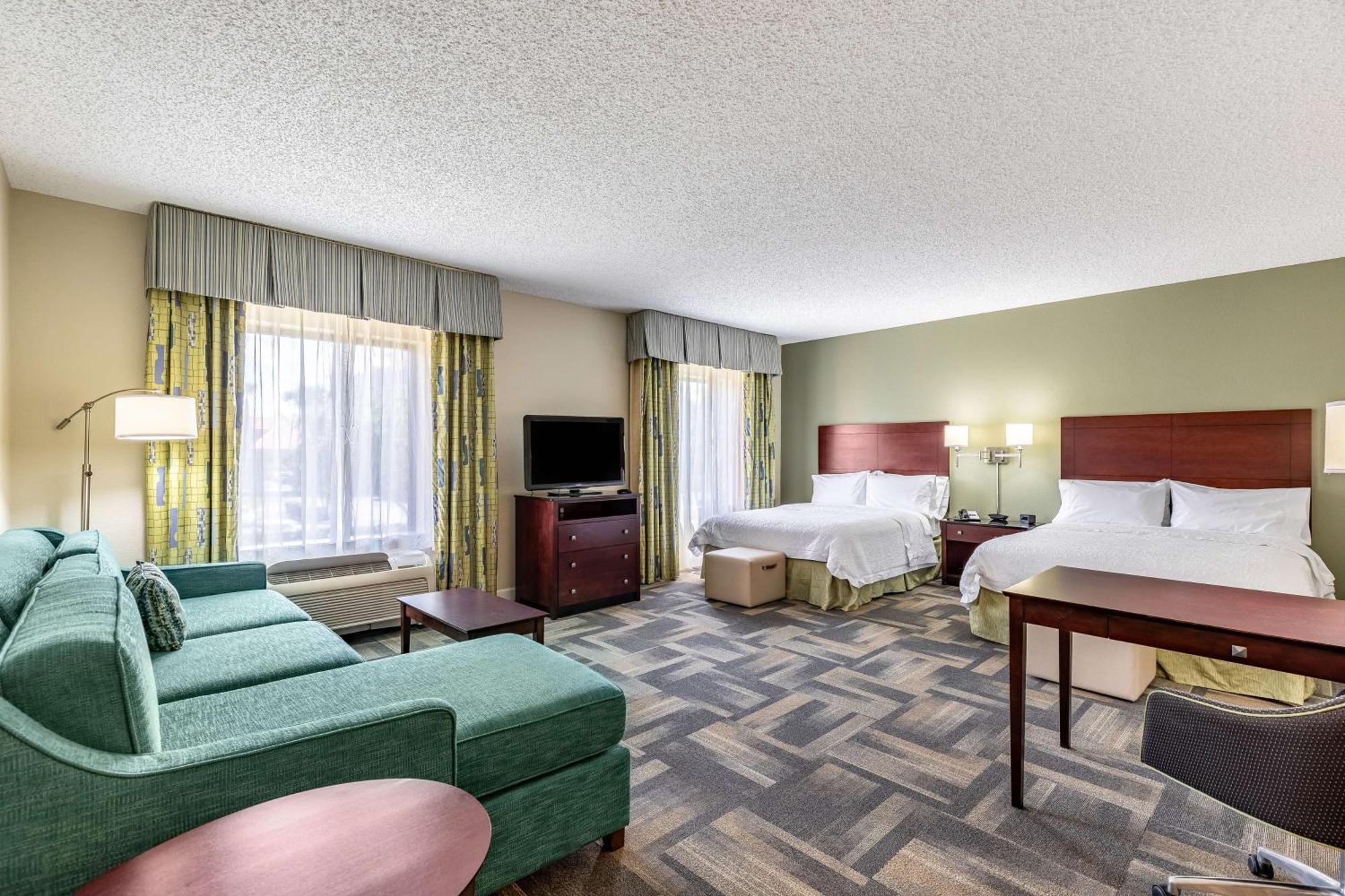 Queen Studio Suite with Two Queen Beds and Sofa Bed - Non-Smoking