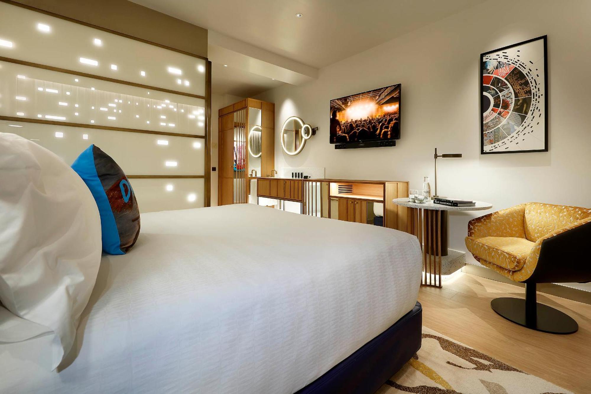 Classic King Room