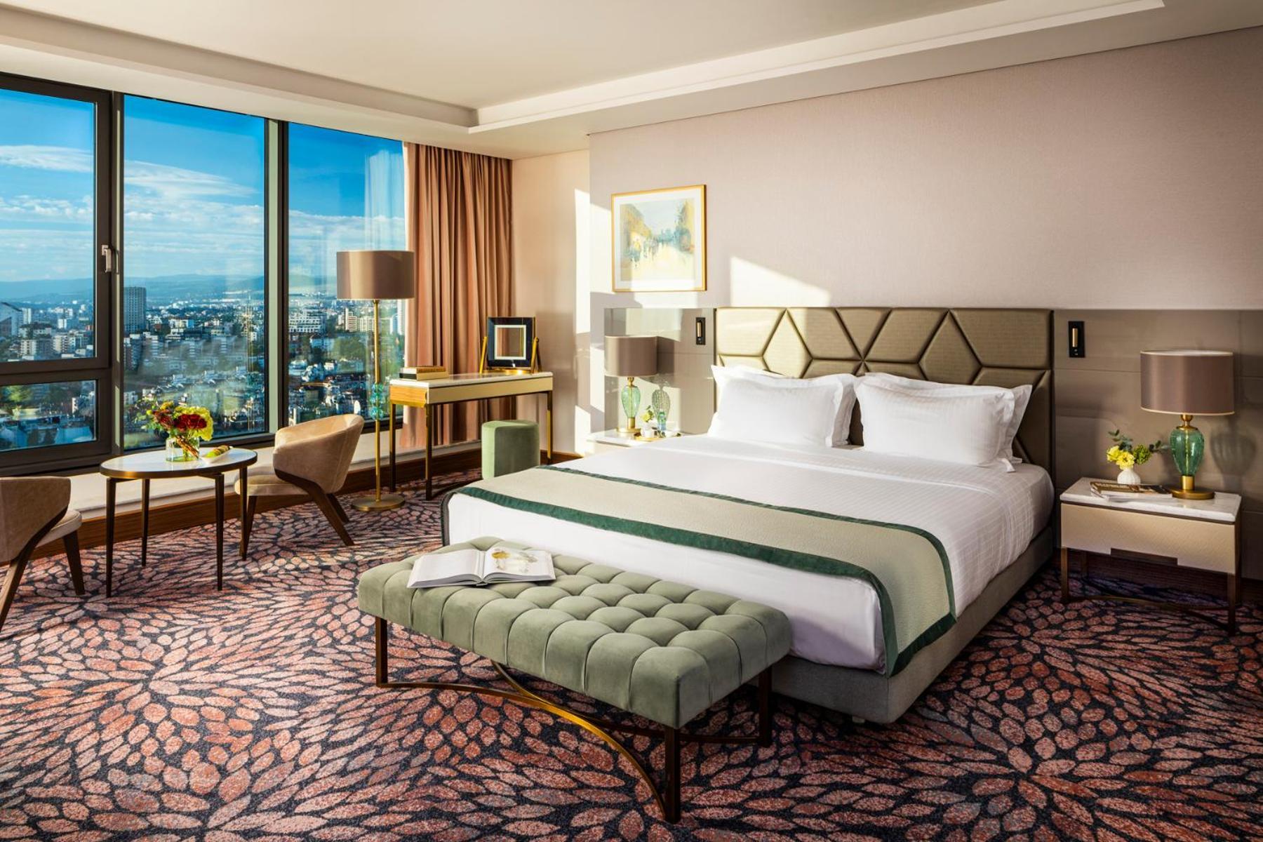 Premium Room King Bed