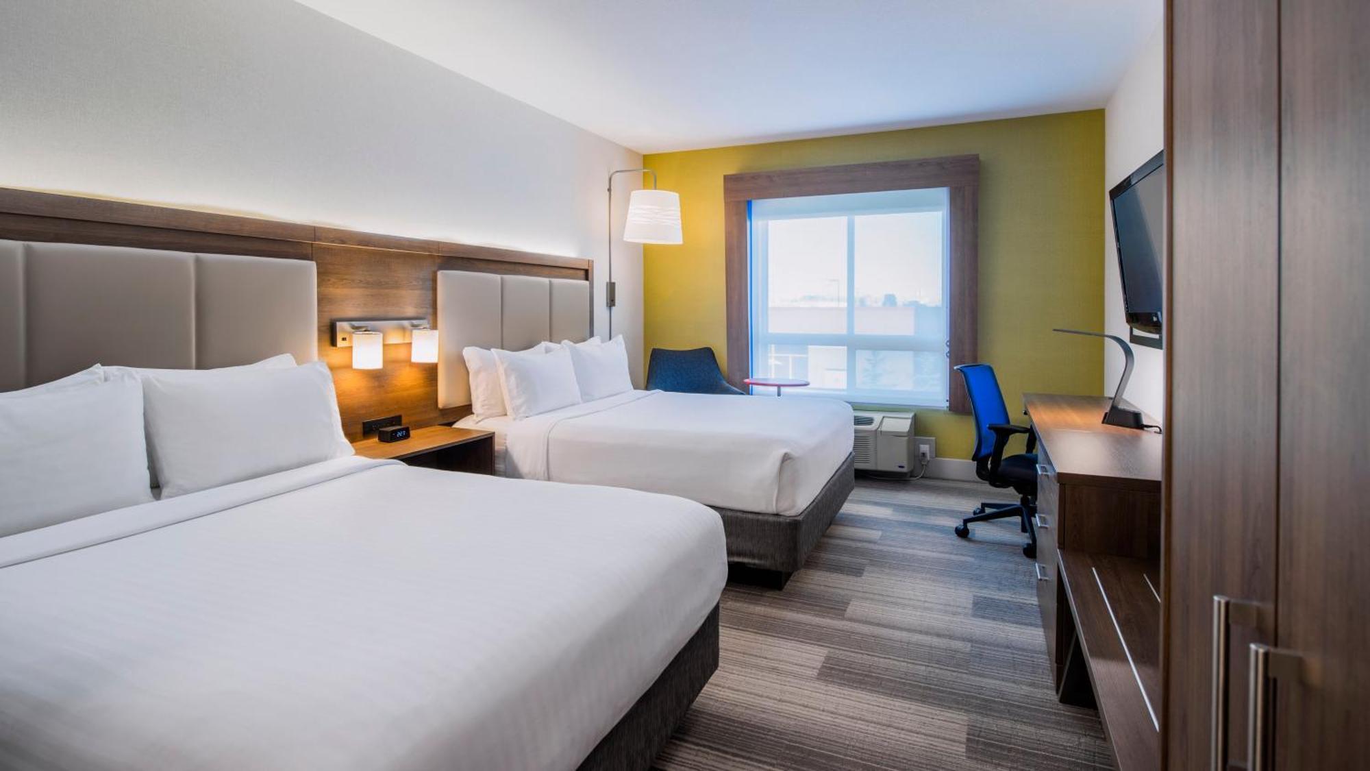 Standard Room with Two Queen Beds