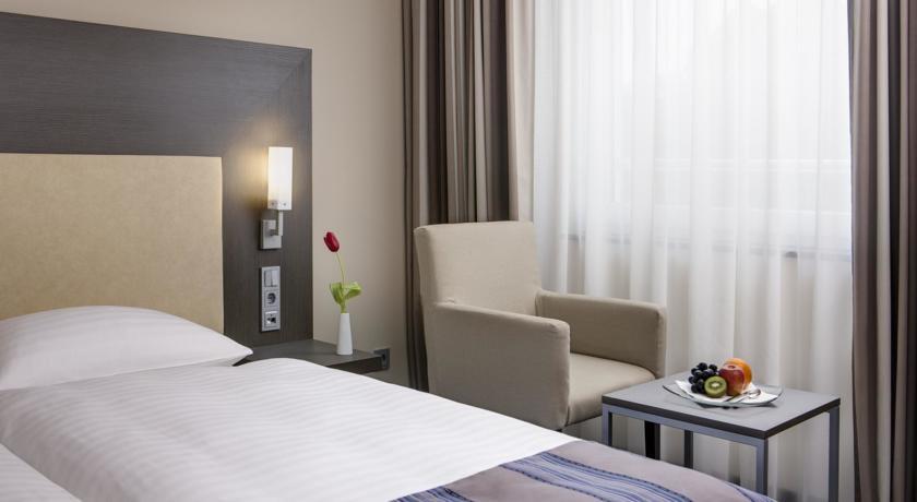 Business Plus Doppel-/Zweibettzimmer