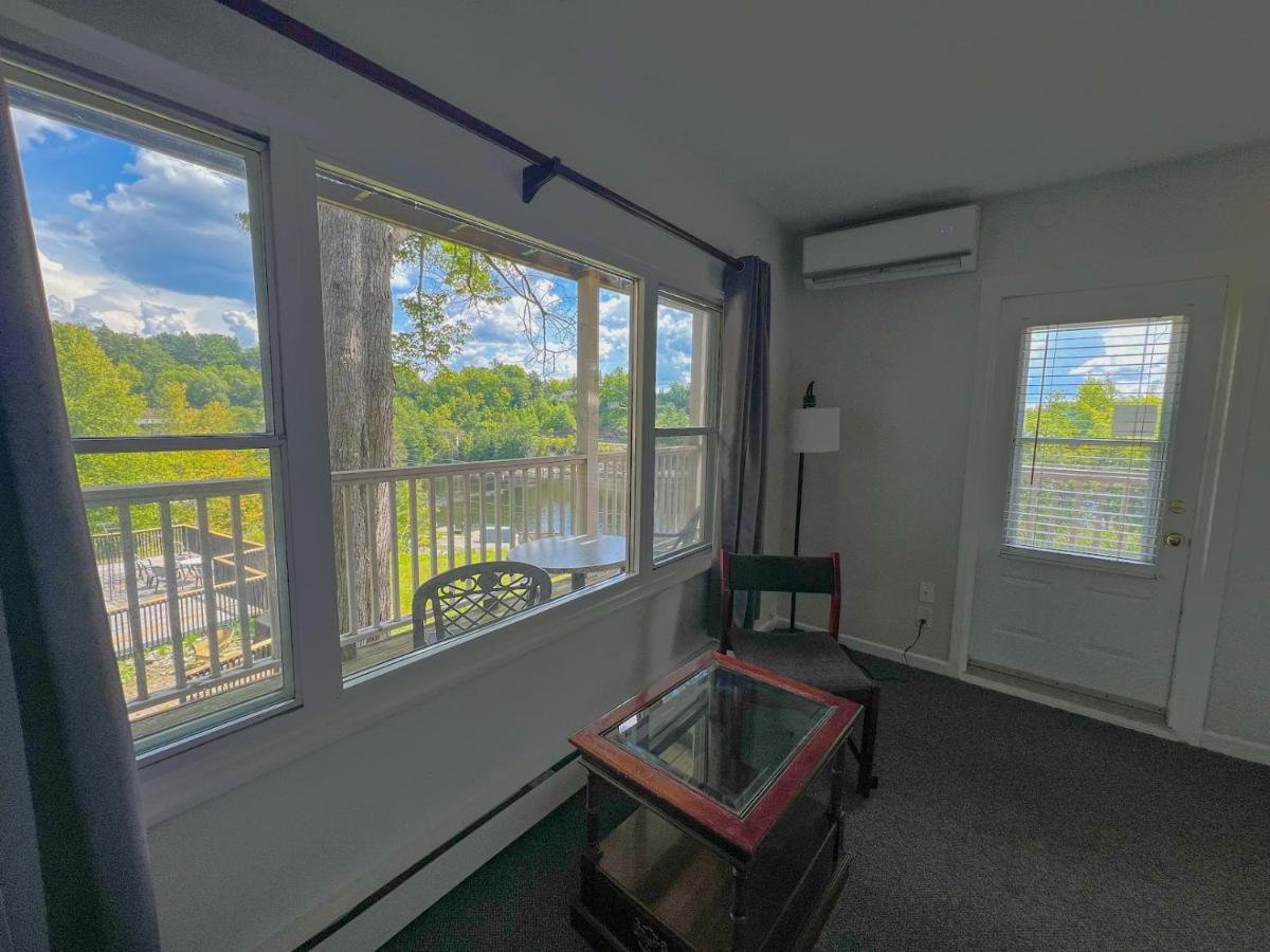 King Room Lake View