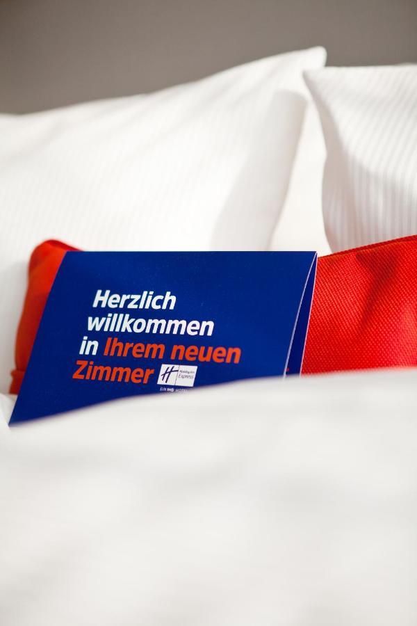 Standardzimmer mit Queensize-Bett und Schlafsofa - Nichtraucher