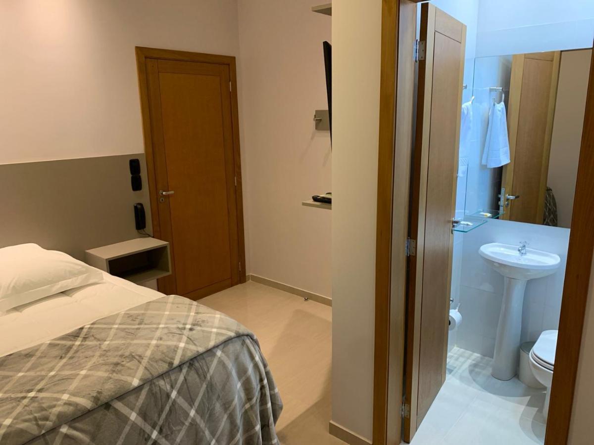 Quarto Duplo Standard
