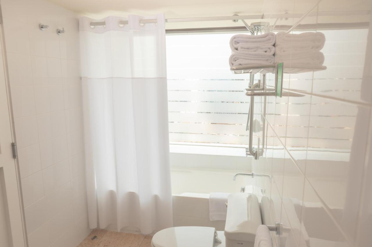 Quarto Superior com 2 Camas de Solteiro