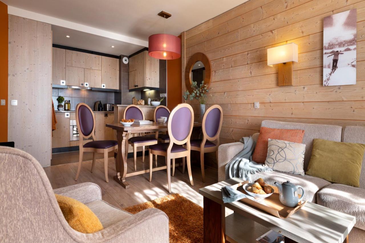 Two-Bedroom Apartment Open Mountain View