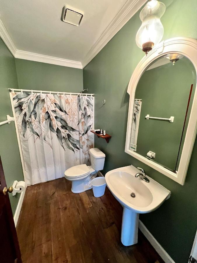 Carriage House Room