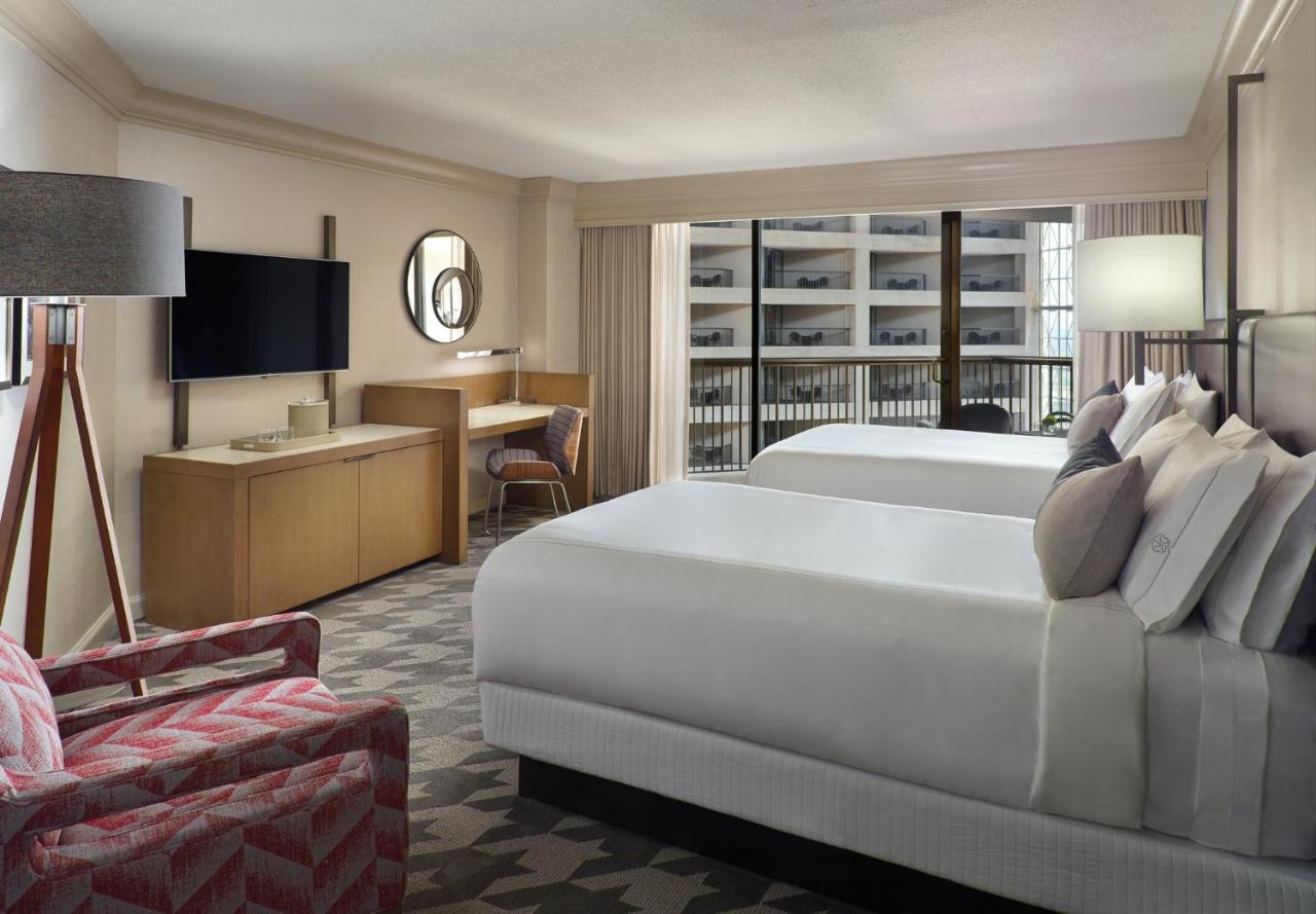 Deluxe Premium Room 2 Queen Beds
