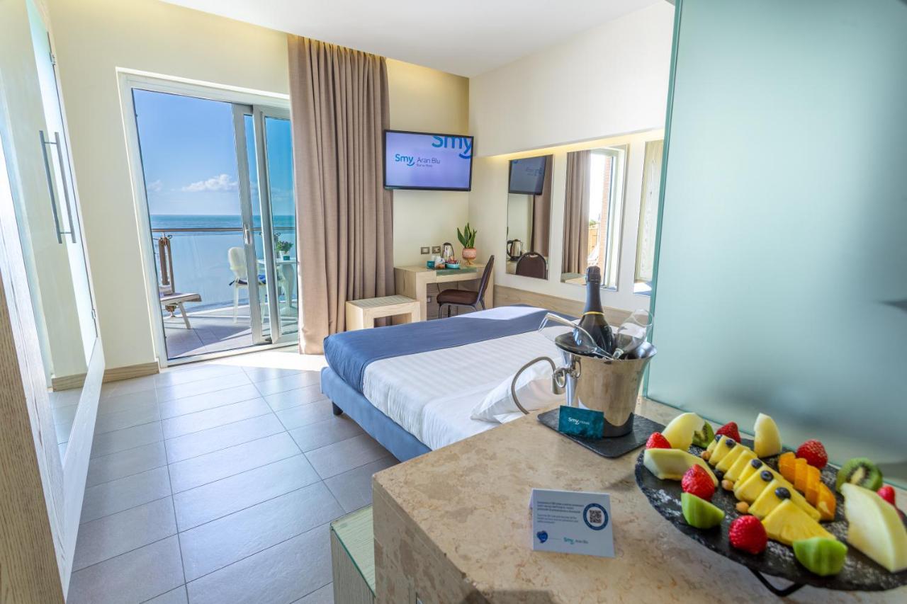Superior Double Room Balcony Sea View