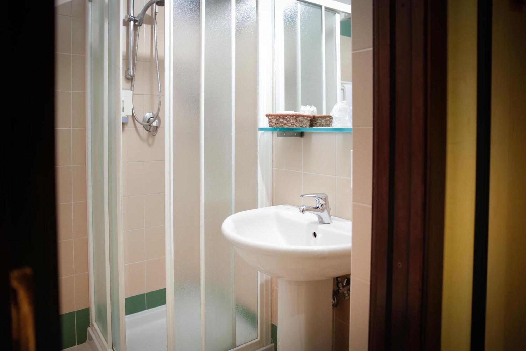 Comfort Double or Twin Room