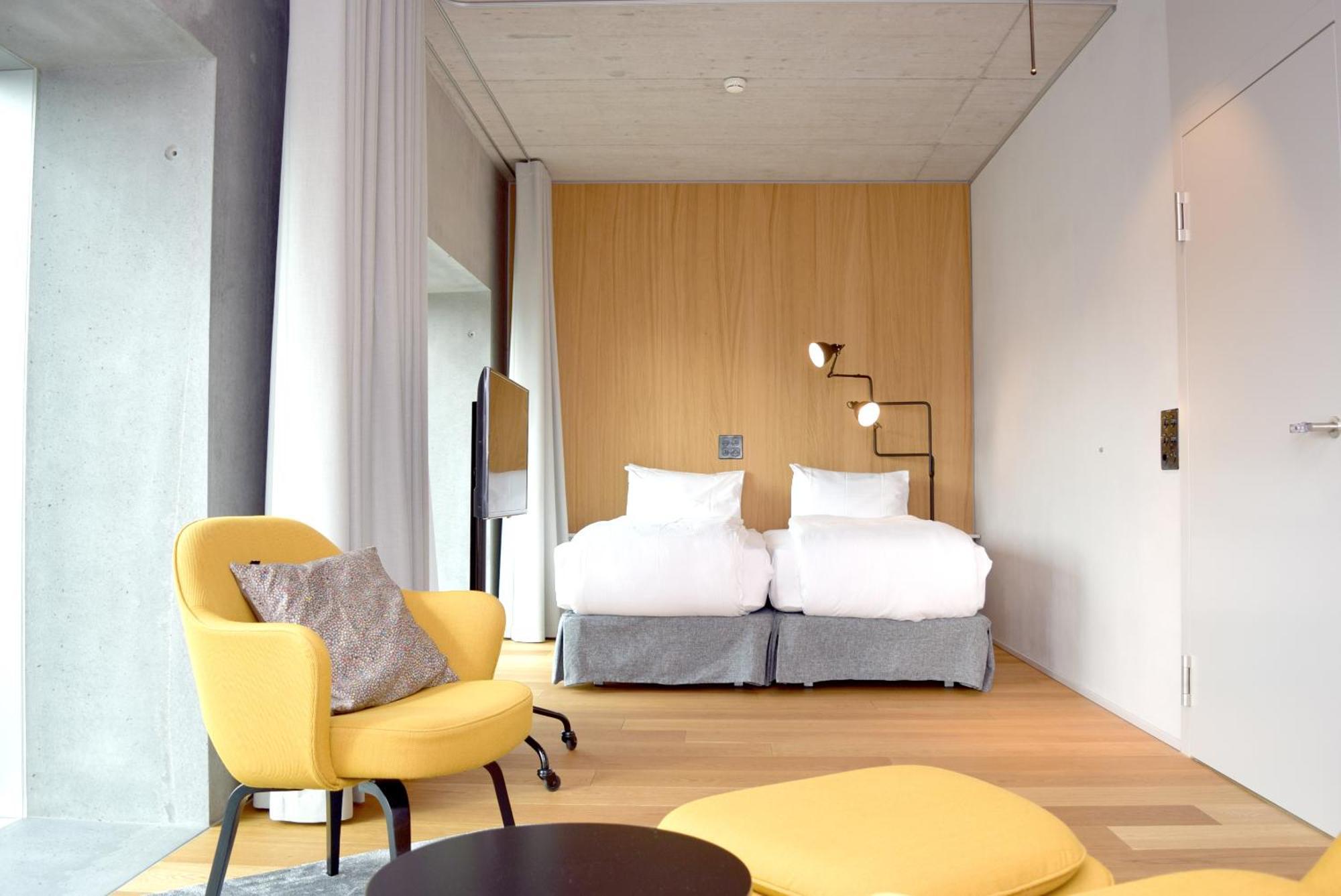 Boutique Studio