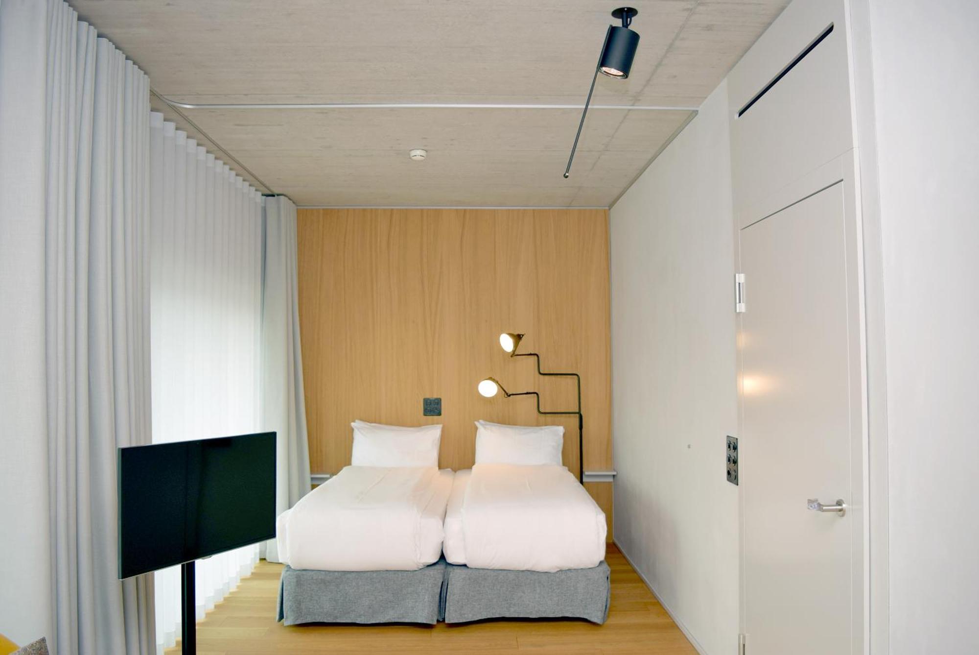 Boutique Studio
