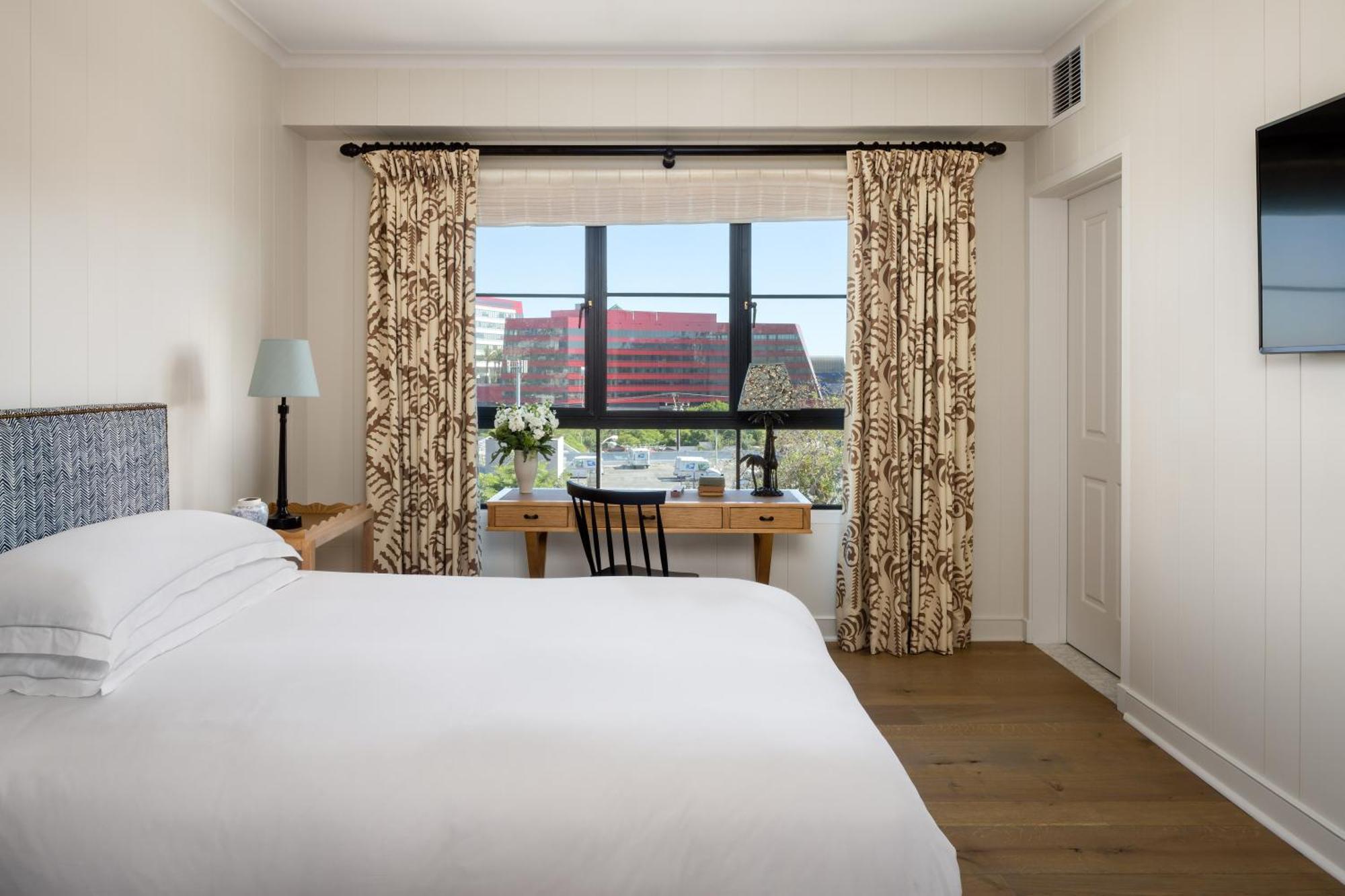 Superior Queen Room