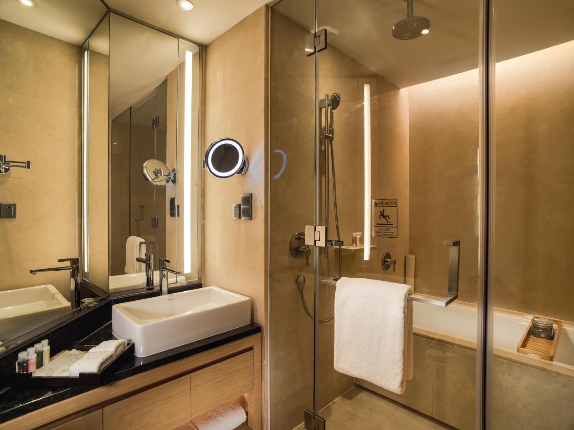 Two-Bedroom Premium Apartment,1291478329:JPEG