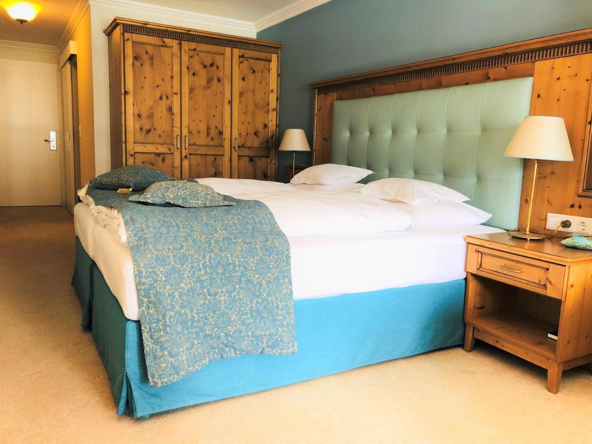 Deluxe Double Room Lake View