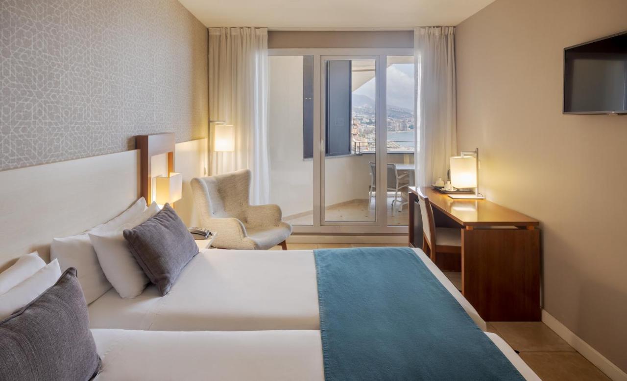 Double or Twin Room Side Sea View