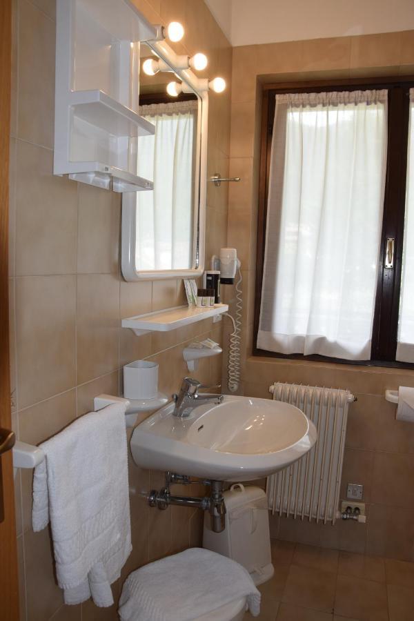 Triple Room,1307743510:JPEG