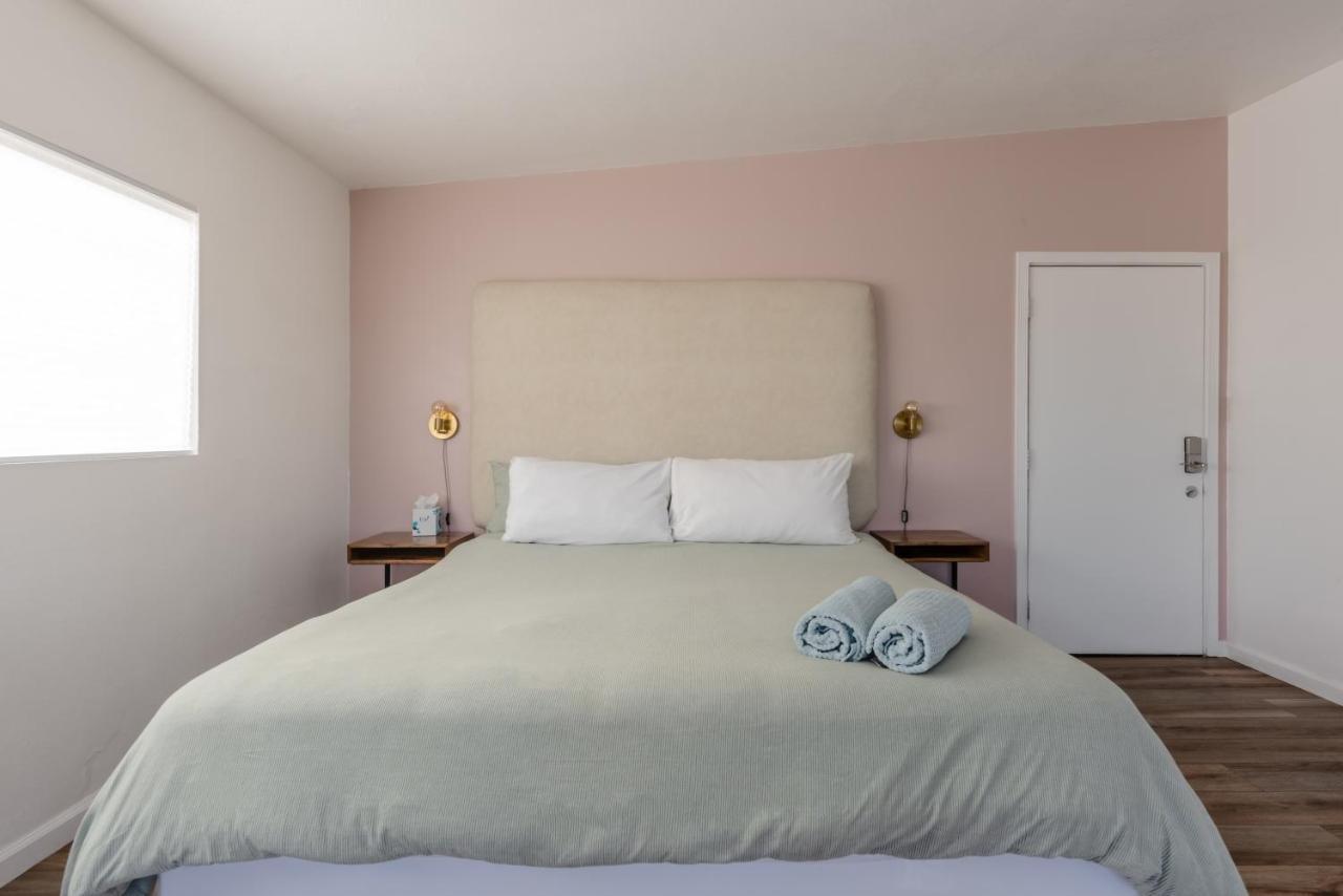 Superior King Suite