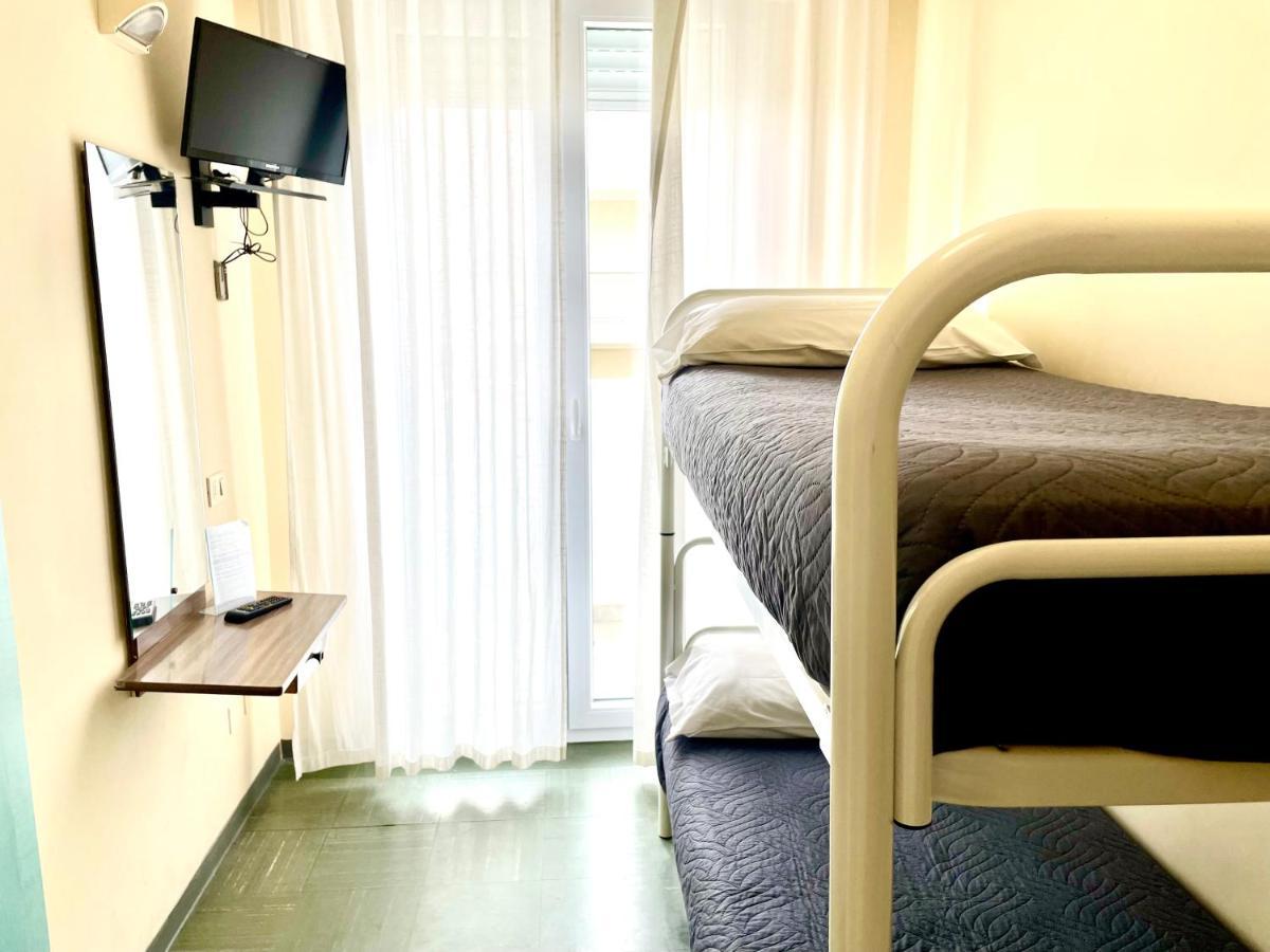Economy Twin Room