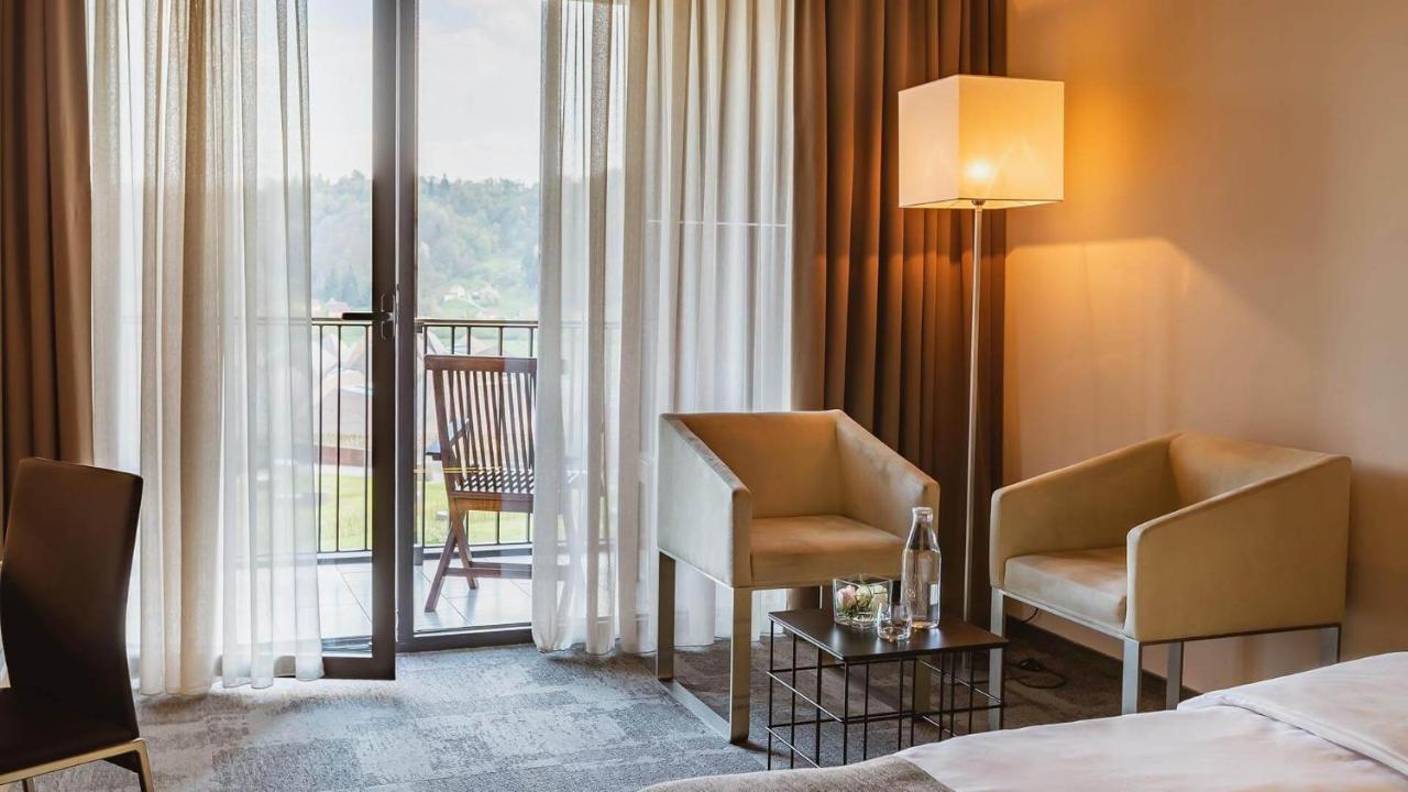 Standard Double or Twin Room Pool View
