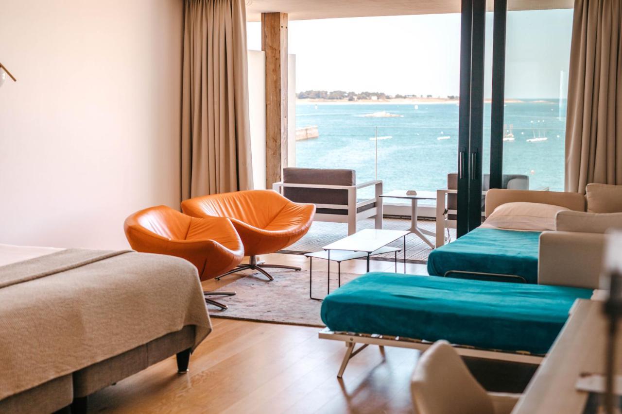 Signature Room Terrace Sea View