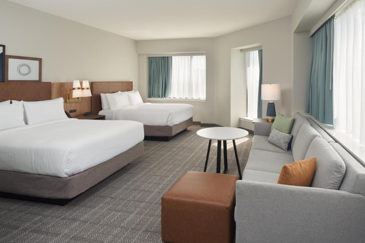 Queen Room Two Queen Beds City View Communications Mobility Accessible