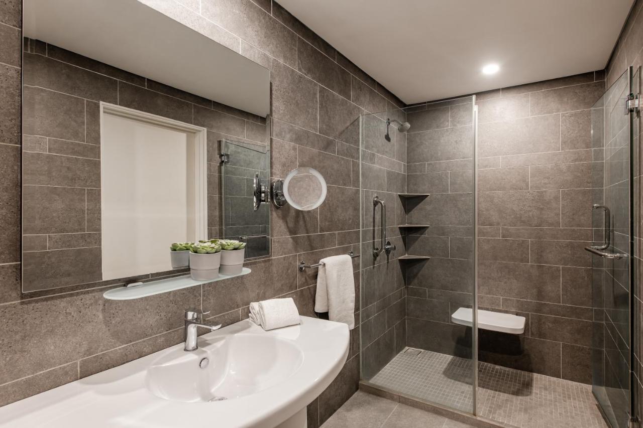 One-Bedroom Premier